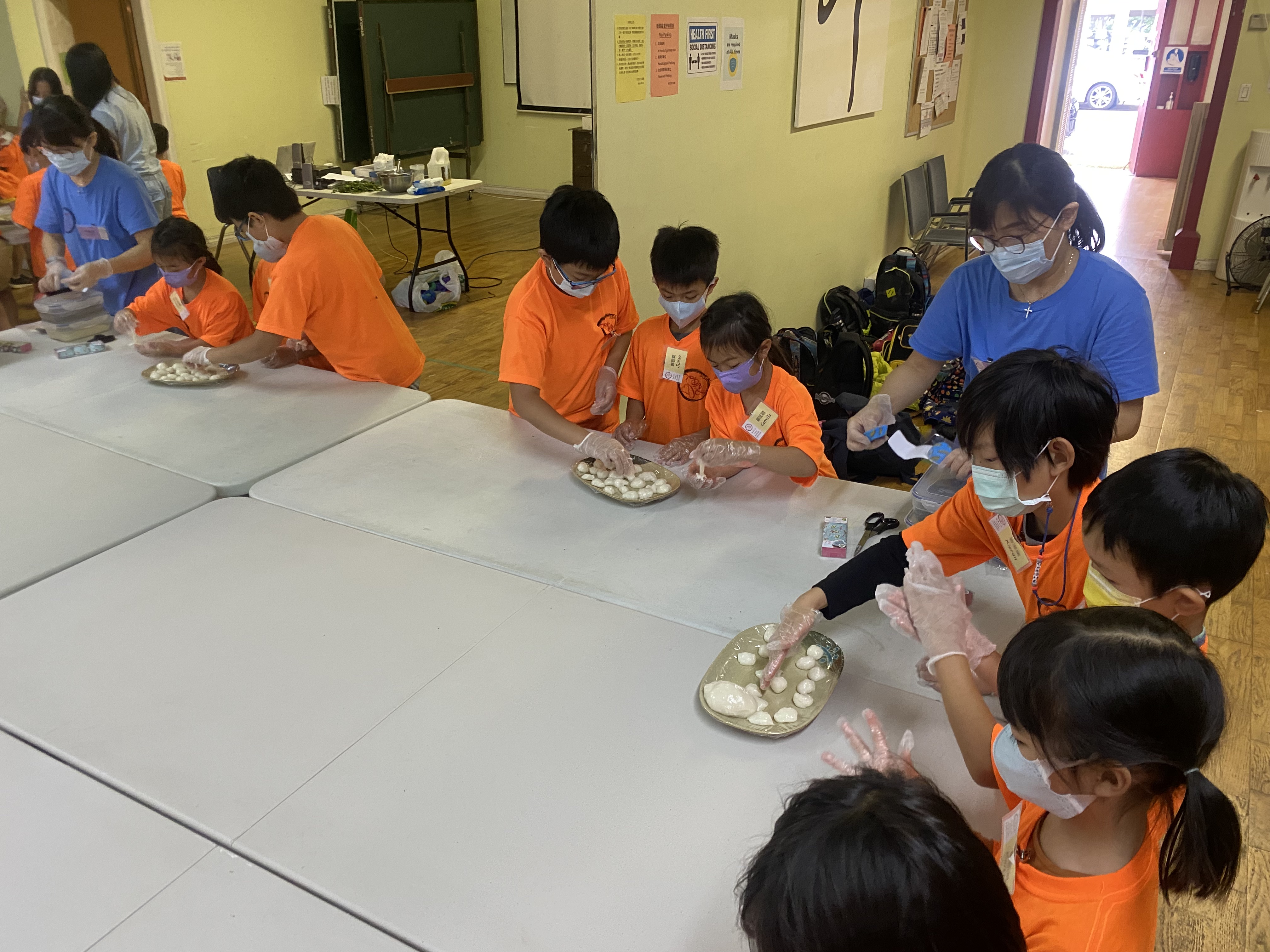 原住民的小米麻糬好吃又好玩喲