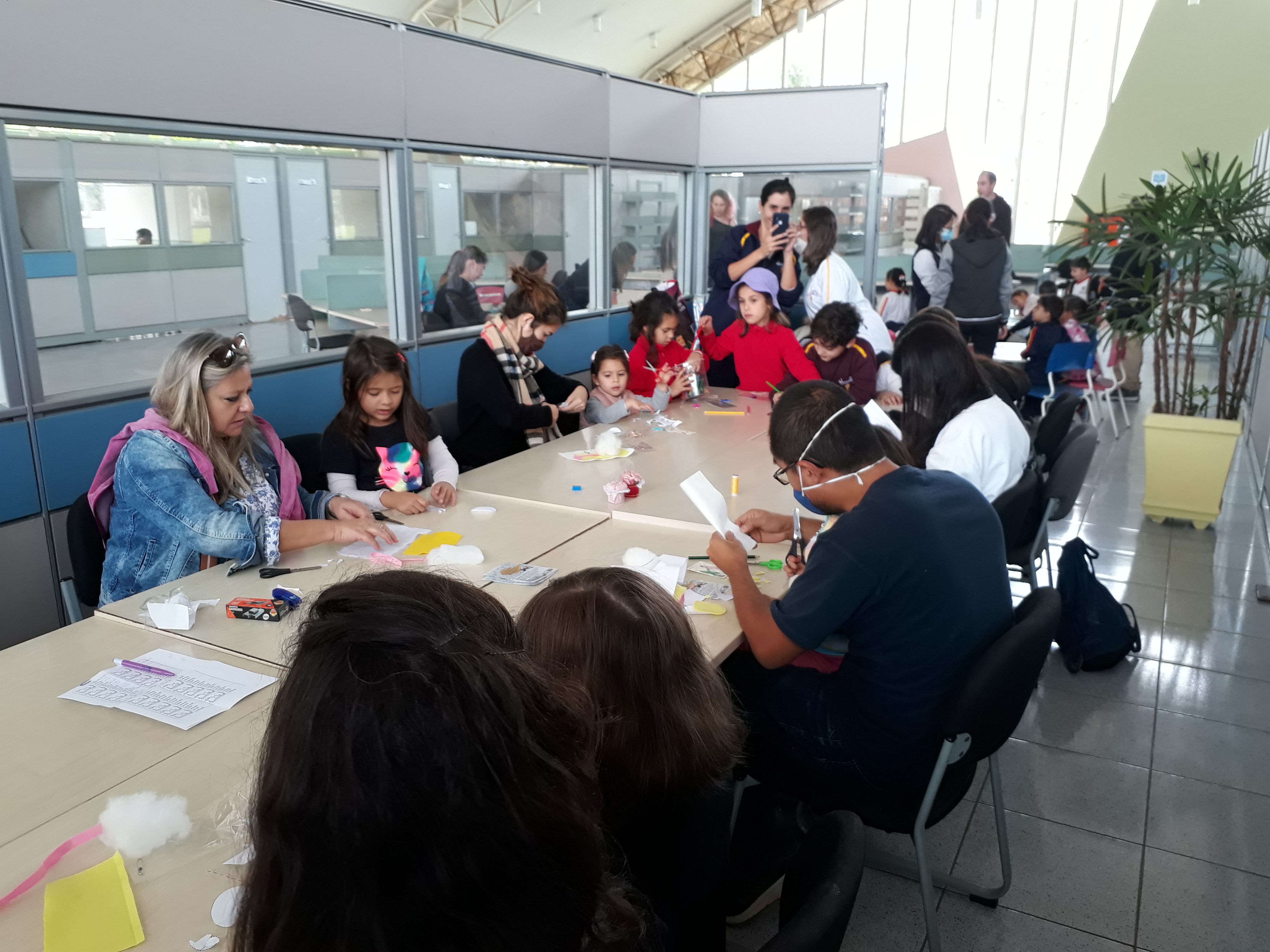 捏麵人、玉兔飾品