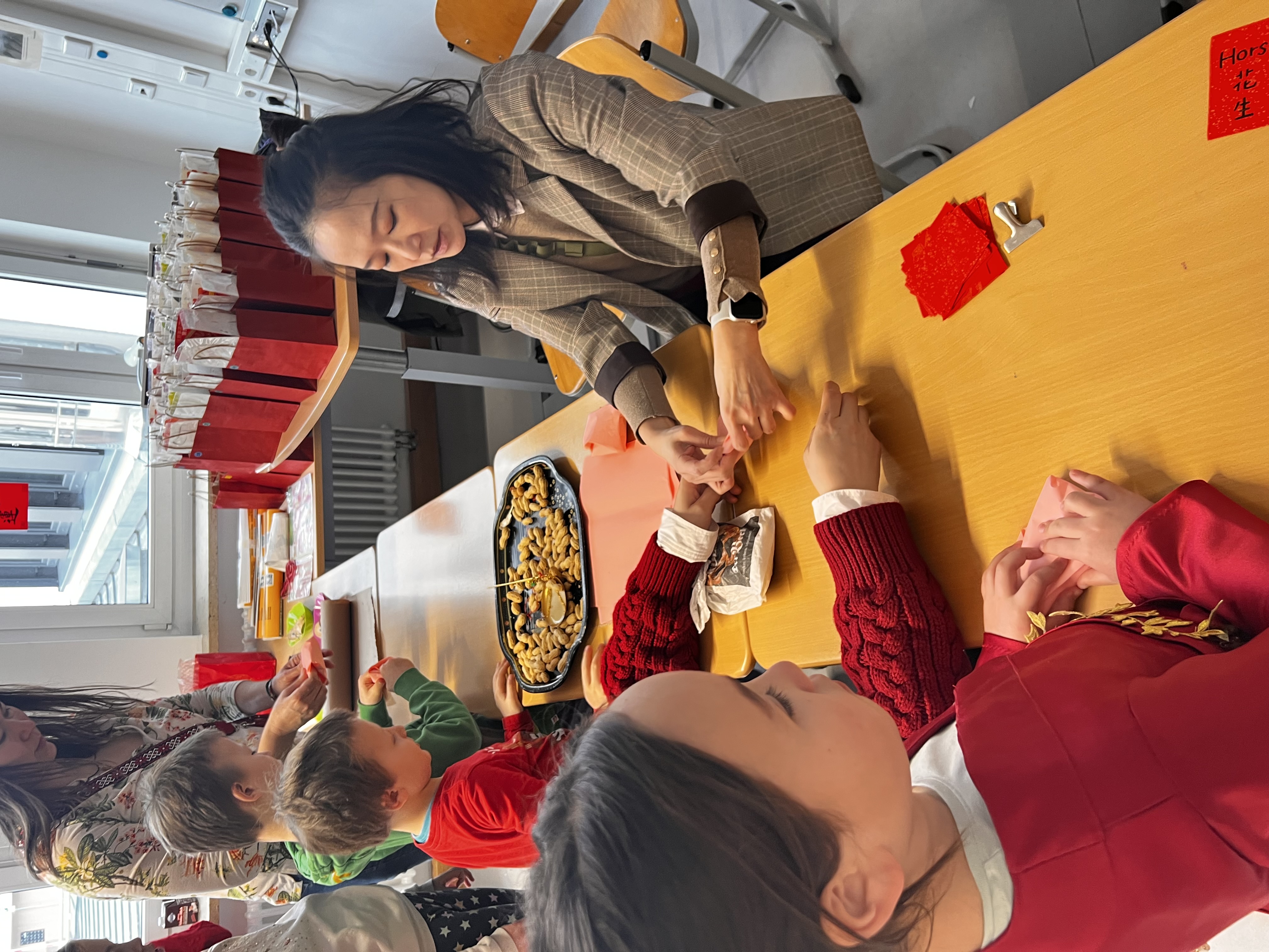 體驗製作中藥包，祈福虎頭包