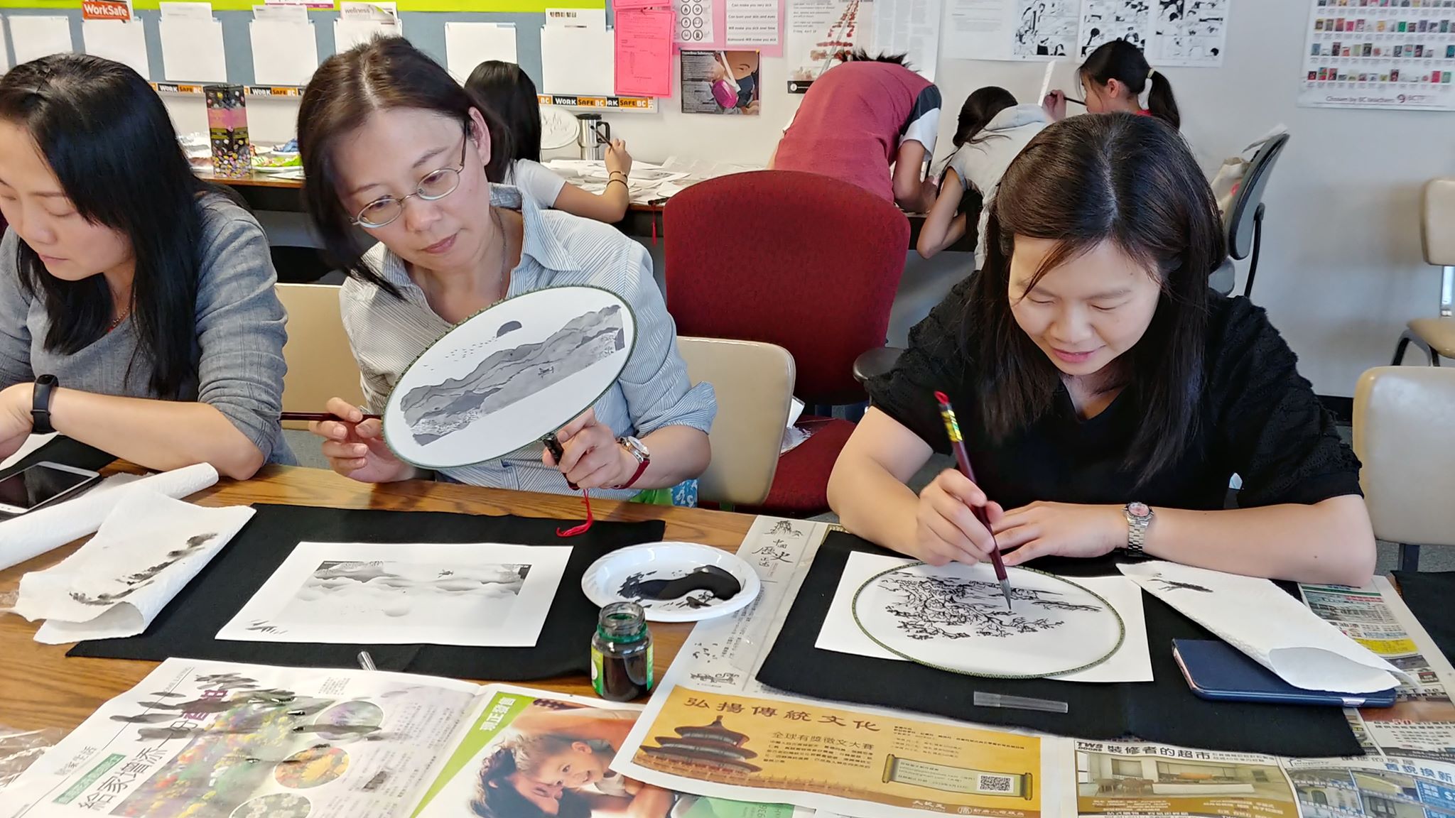 用心學習絹扇國畫書法