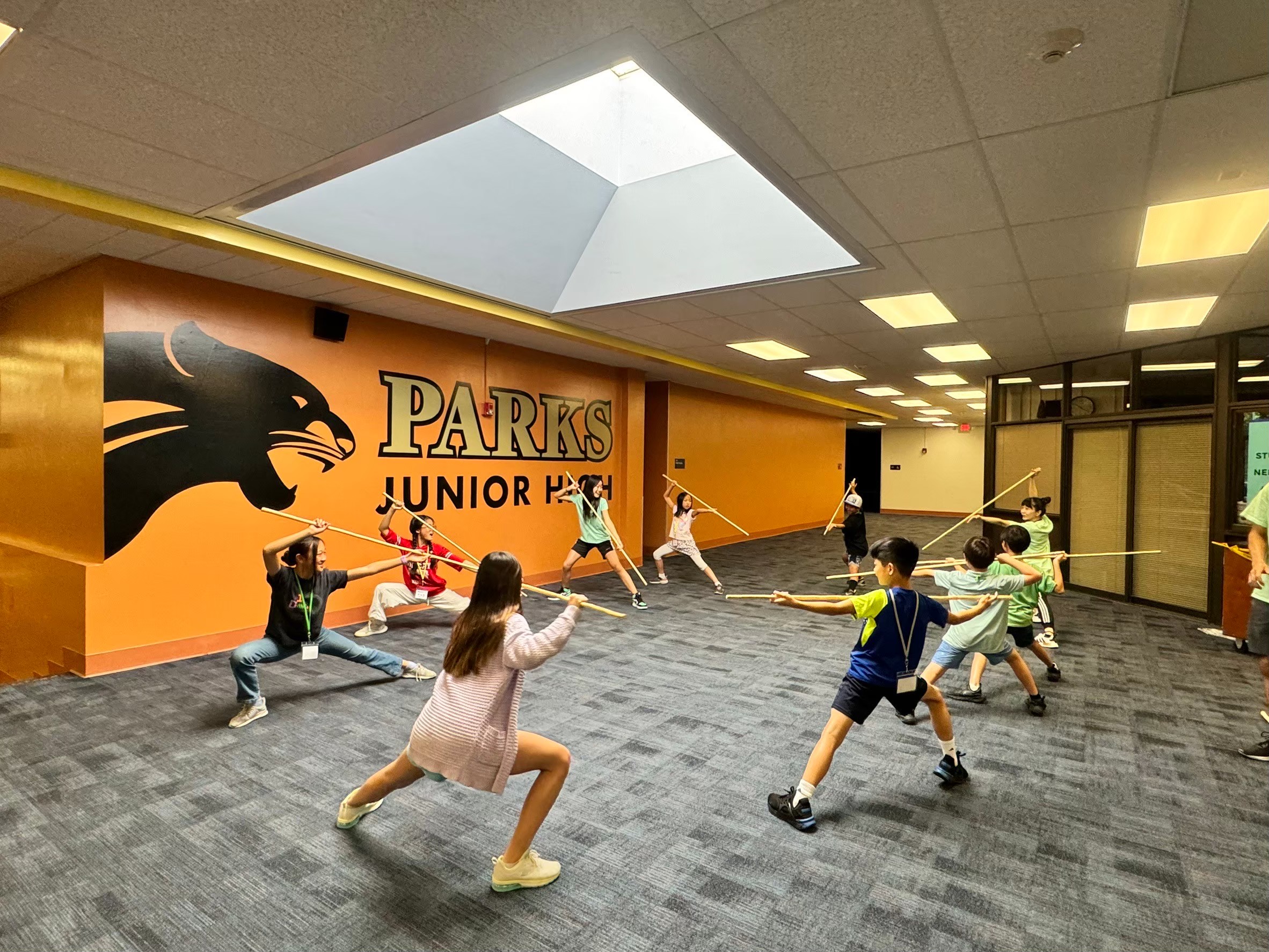 學習耍棍, 有模有樣