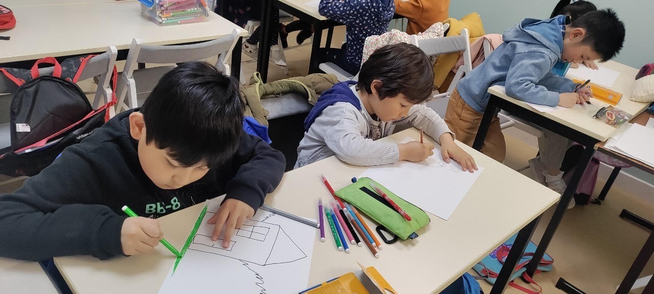 法國亭林中文學校舉辦2024年漢字文化節「漢字創意繪畫比賽」1