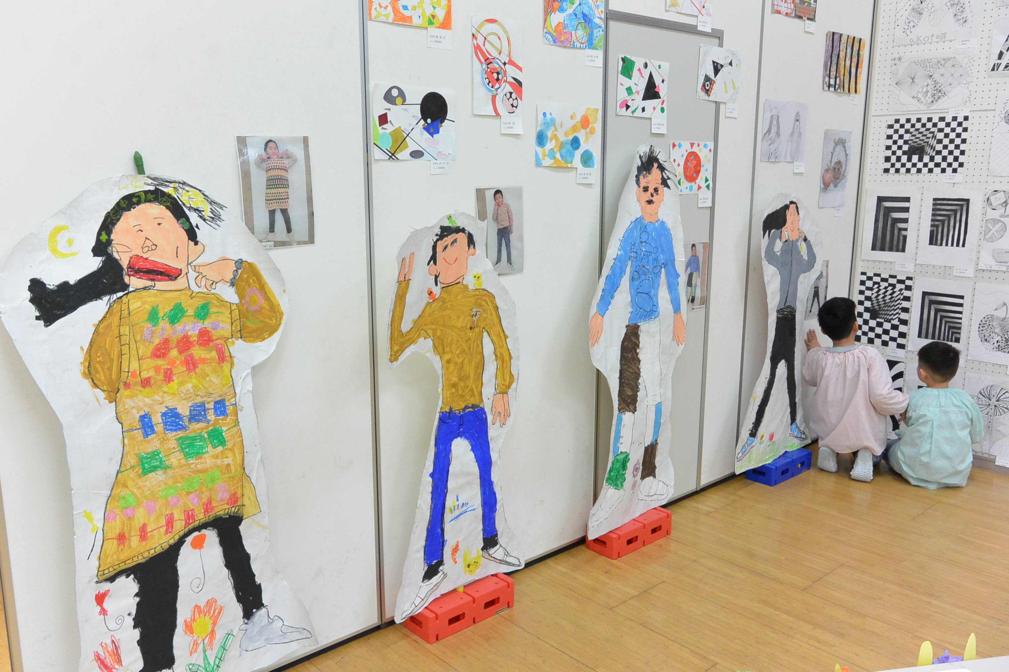 幼稚班大型造型(自畫像)