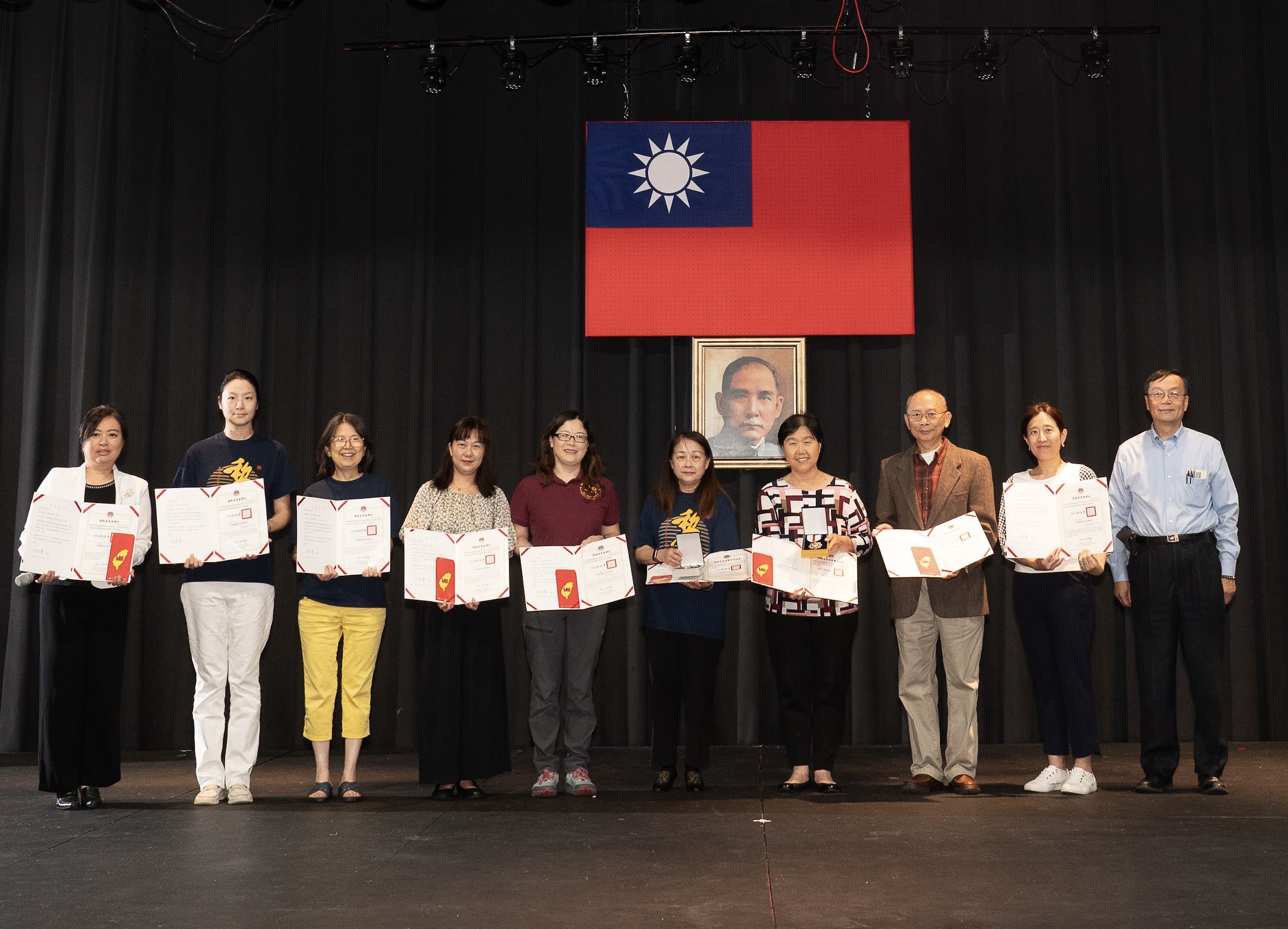 僑委會資深教師獎