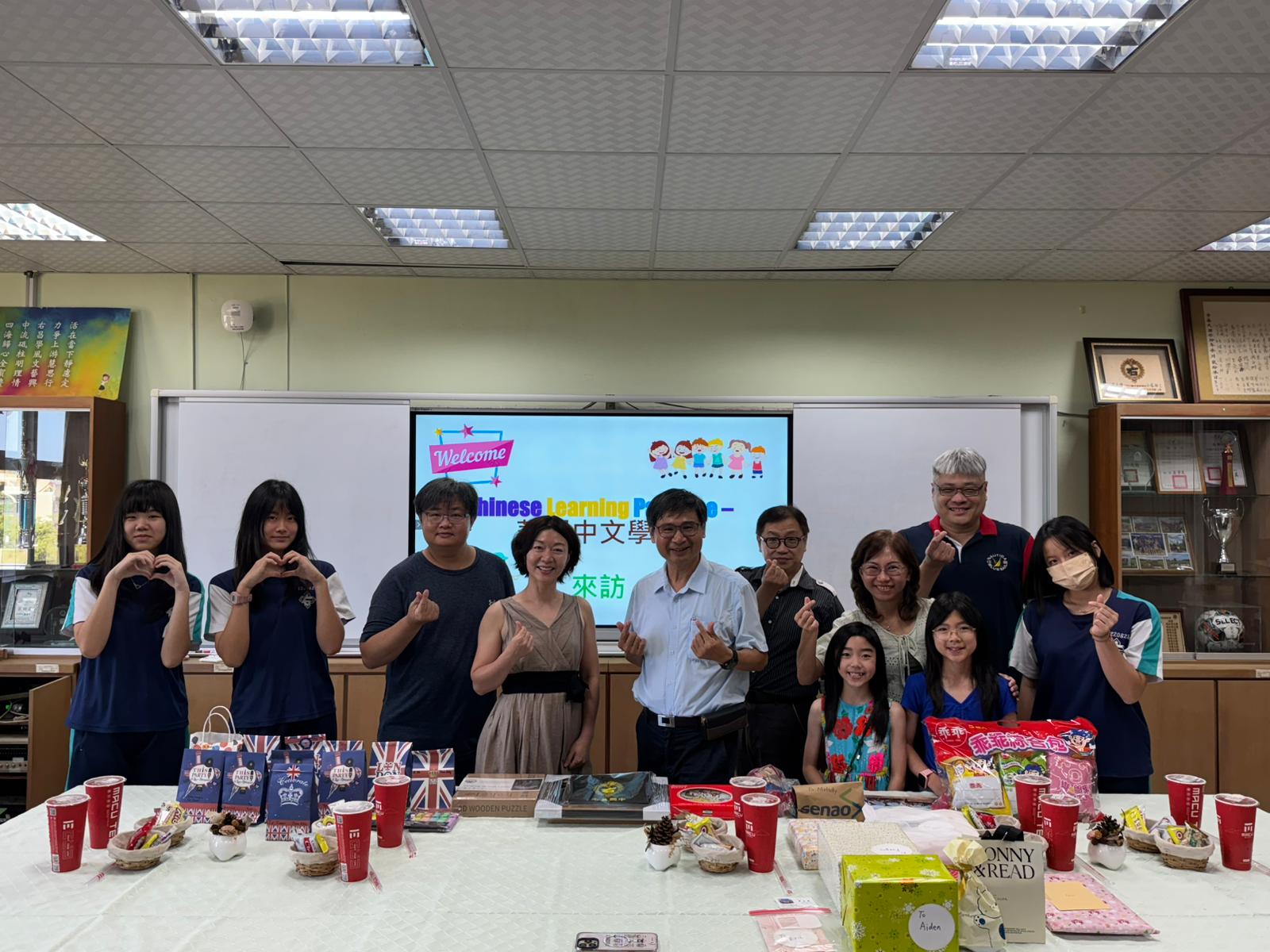 華園校長到右昌國中