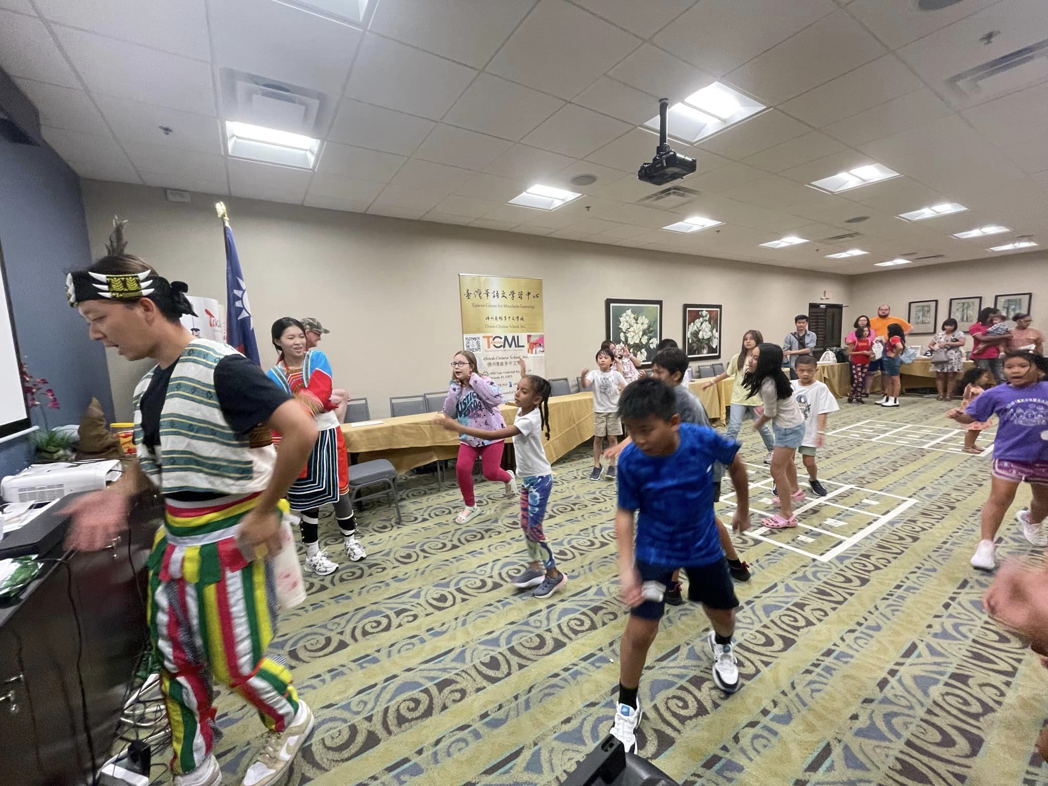 謝承晏老師的原住民舞蹈教學