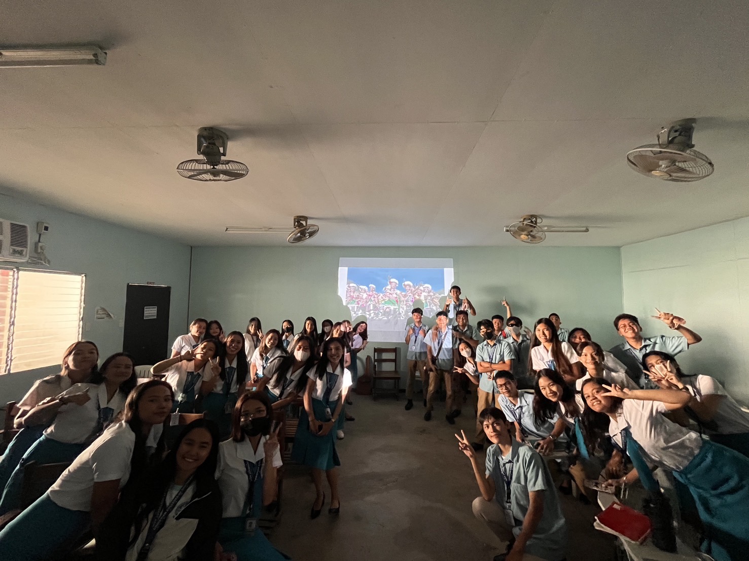 菲律賓地區「113年海外民俗文化種子教師在地研習暨文化服務計畫」 菲華文教中心主辦菲律賓納卯市東南亞基督教學院協辦「臺灣原住民族文化」1