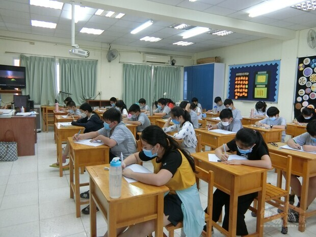胡志明市臺灣學校   2021 海外正體漢字文化節系列活動：硬筆寫字比賽圖片