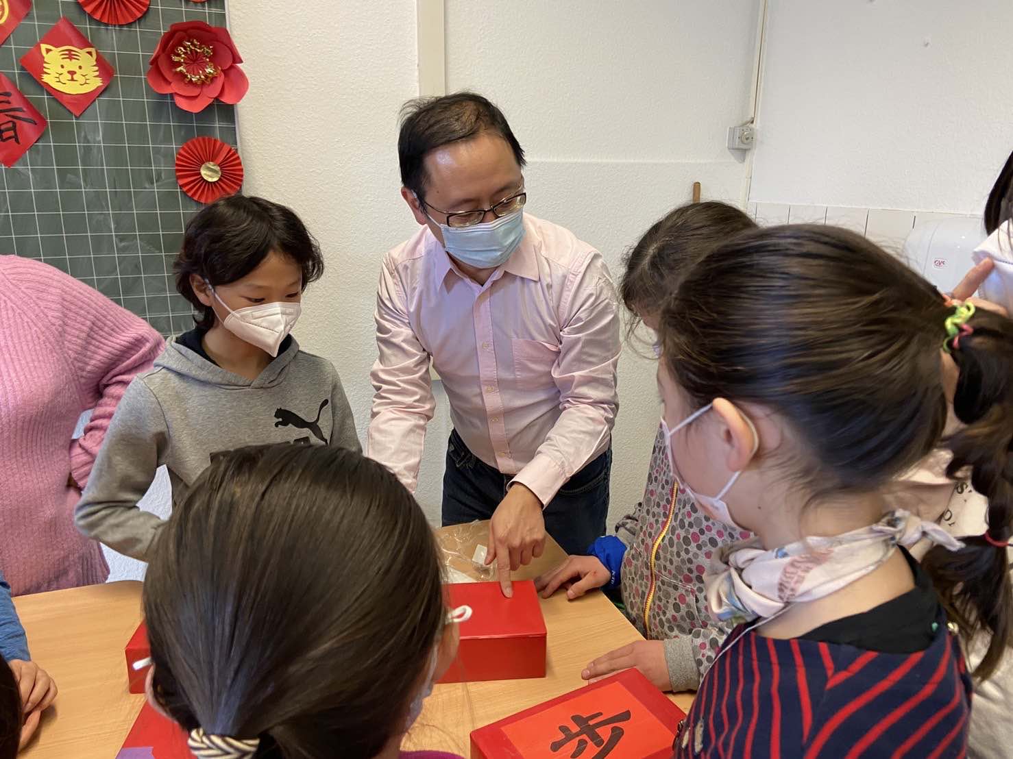 步步高升疊疊樂學生認字訓練, 老師們太有創意了, 遊戲簡單又有教育意義。