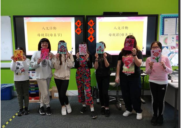 正五班利用蔬菜印出可愛的玫瑰花卡片