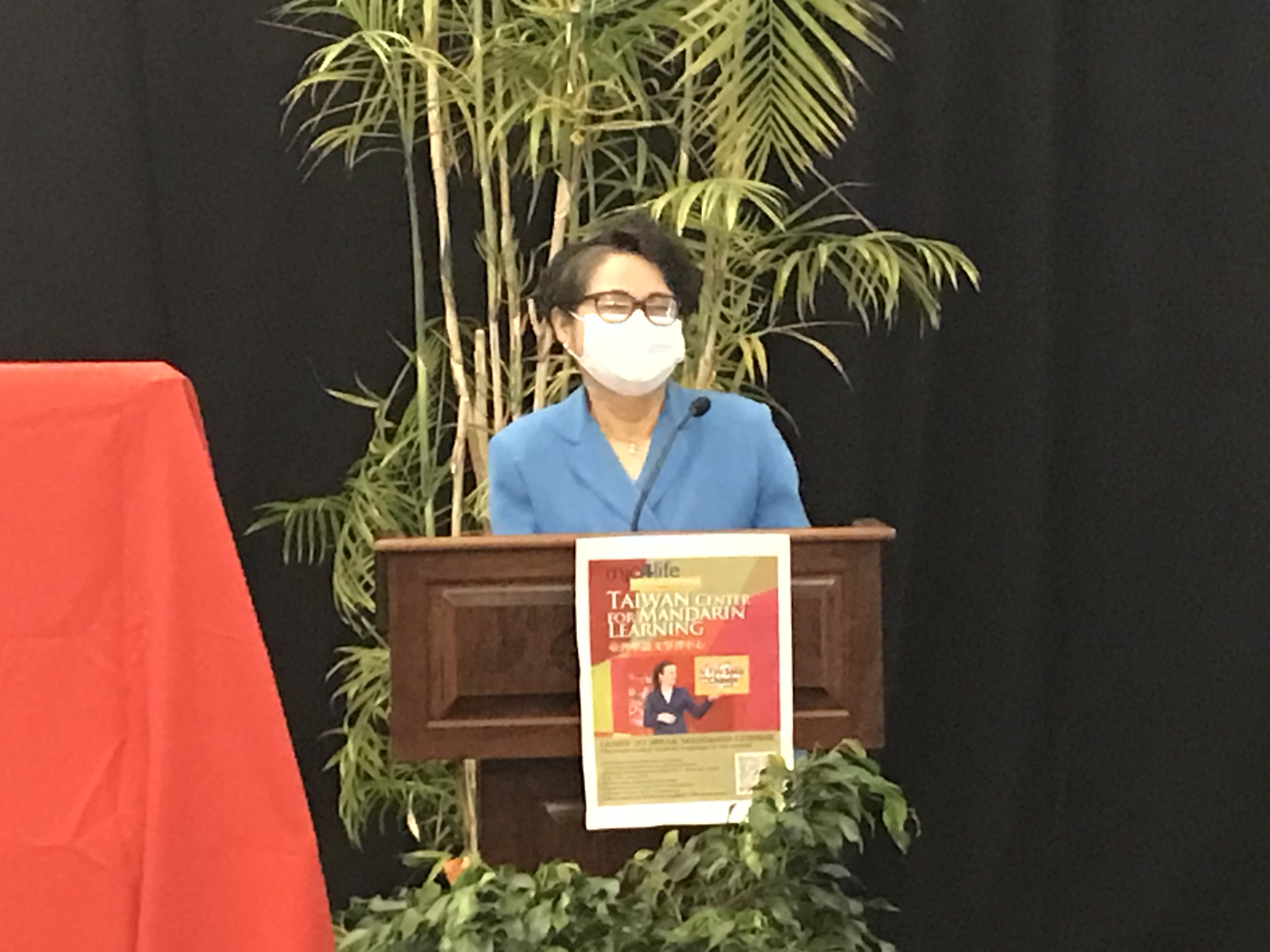 校長劉惠吟致詞