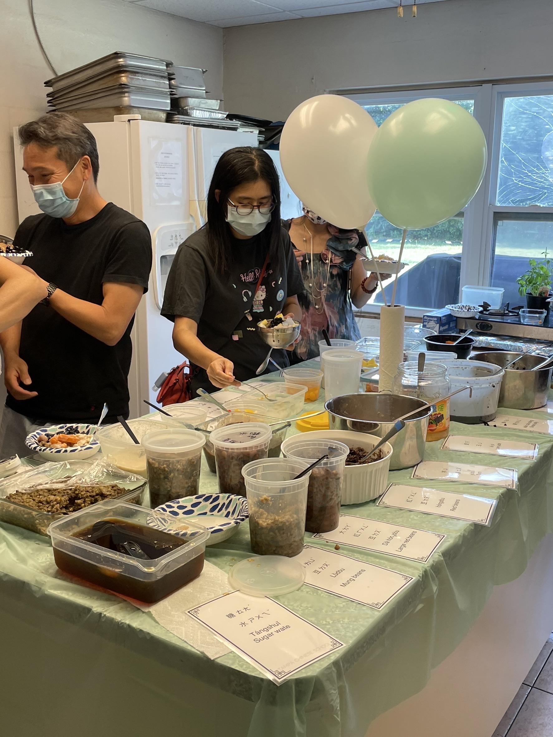 家長們也一同享用美味剉冰