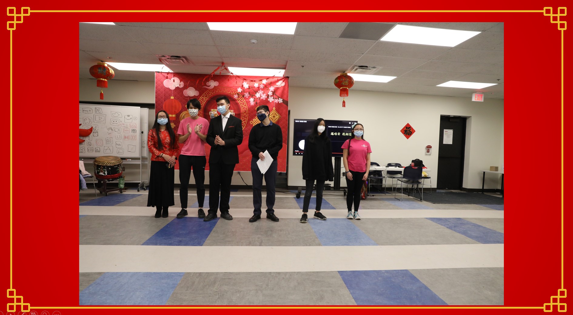 高年級生擔任節目主持