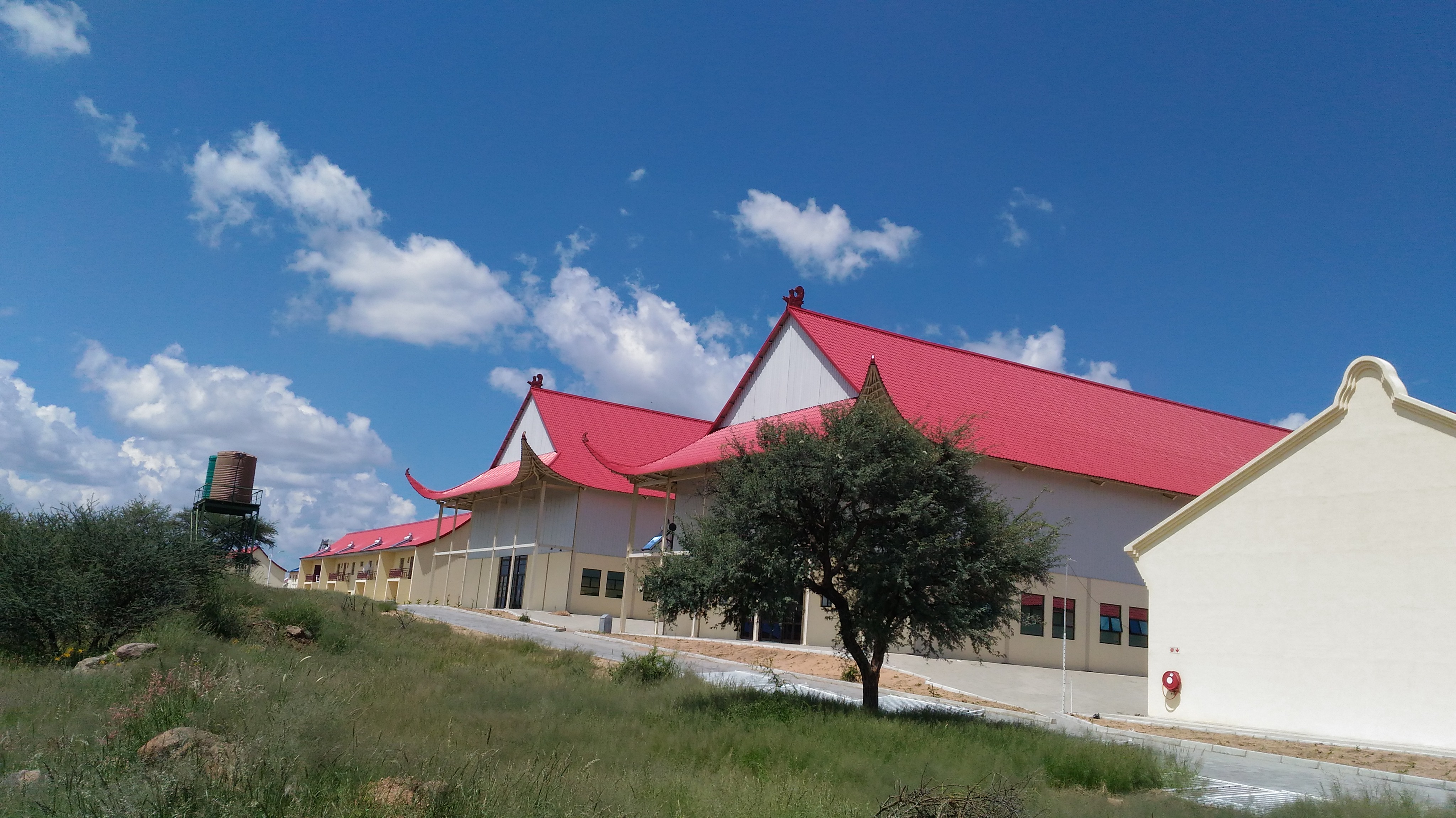 納米比亞圓覺私立學校   中文課說故事～「屋頂」1