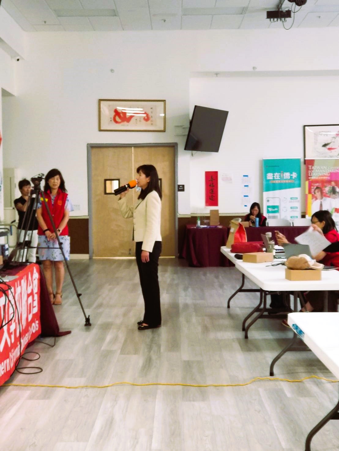 「金山灣區華僑文教服務中心」莊雅淑主任蒞臨致詞