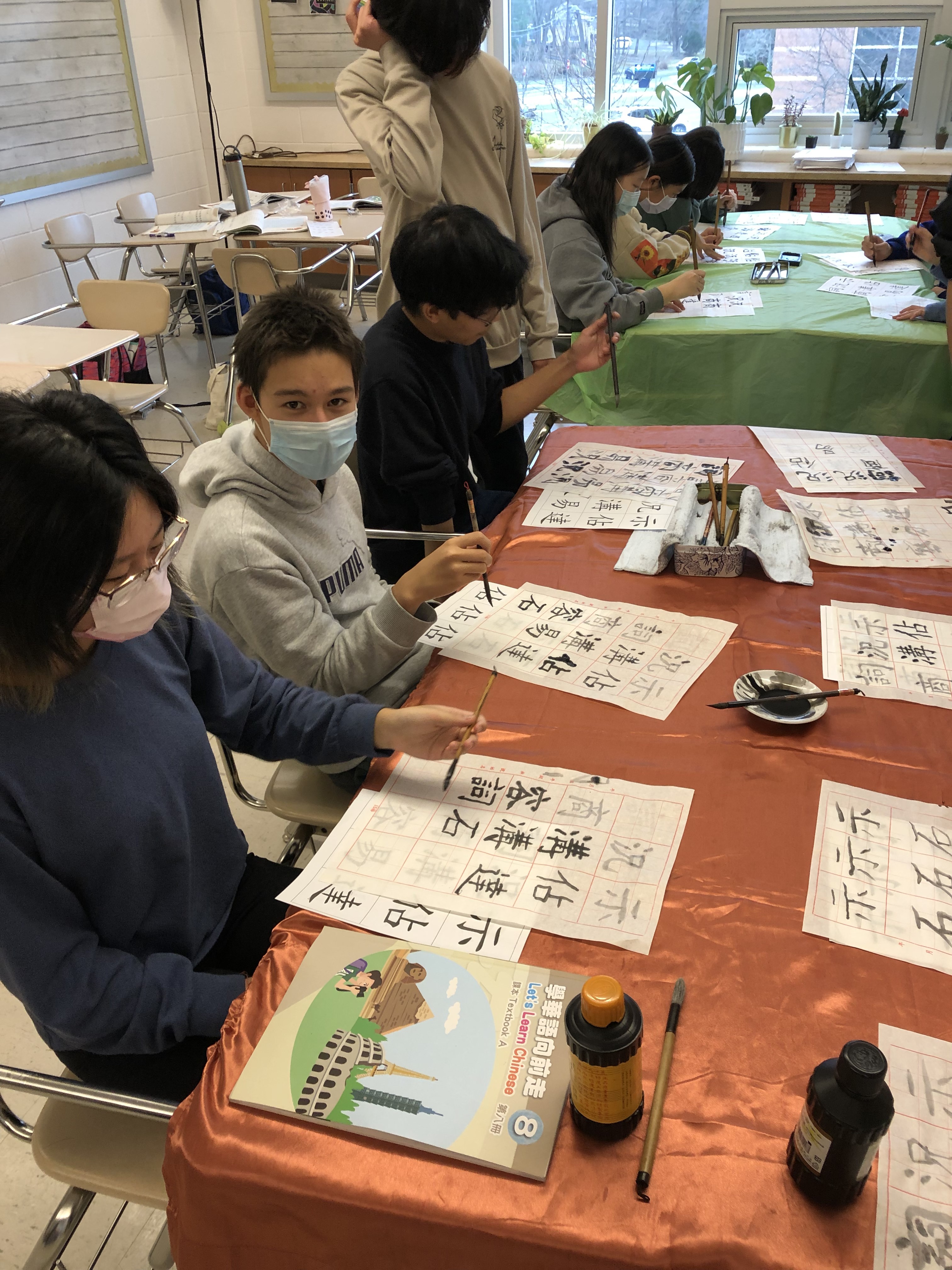 臺灣學校2023「漢字文化節」用繁體字書法故事展開人類歷史最早最美文字巡禮3