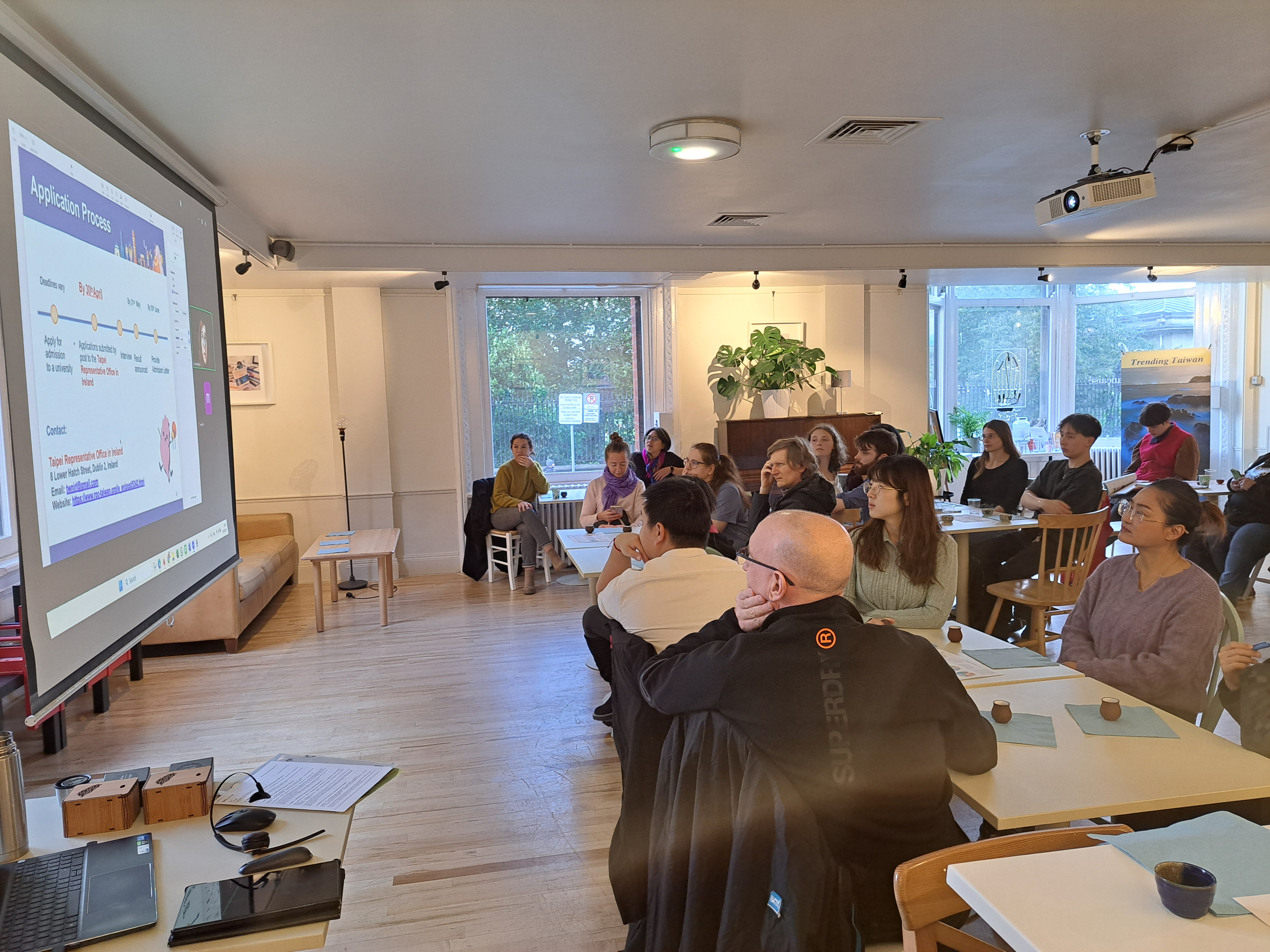 駐英國代表處教育組介紹台灣留學