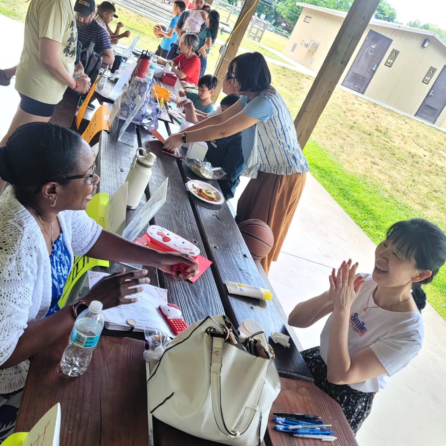 大人小孩都來遊台灣