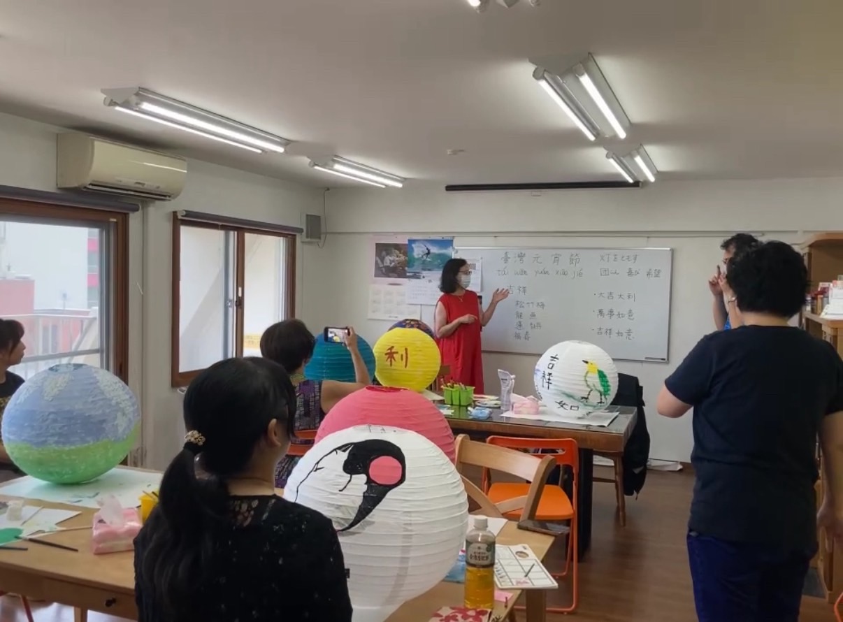 老師講解台灣元宵節習俗及吉祥話意涵