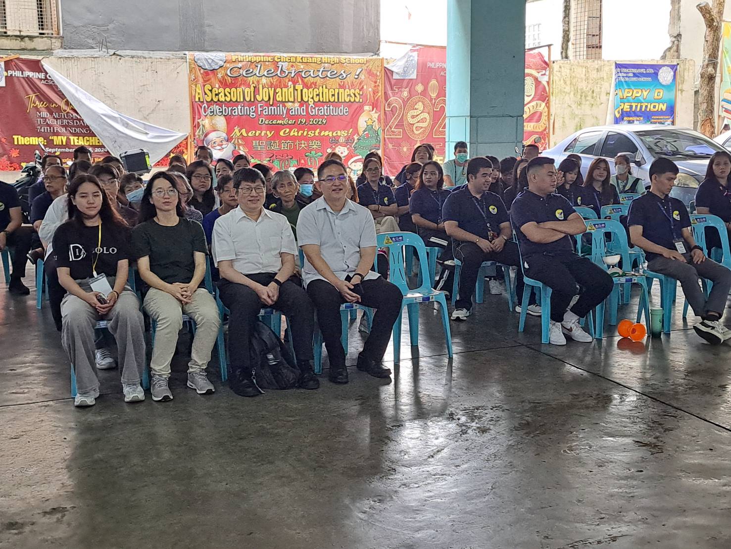 晨光中學教師參與成果展。