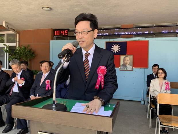 漢城華僑中學歡慶71周年 唐殿文出席勉勵1