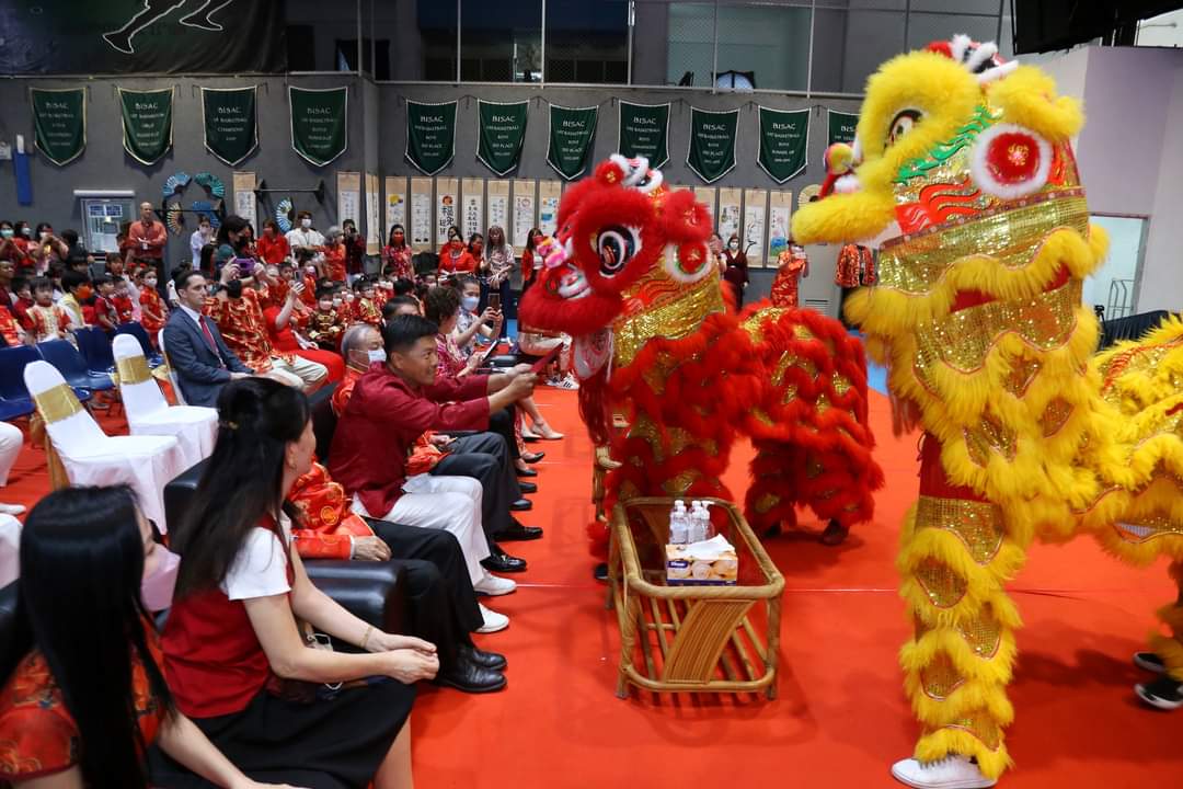 祥獅獻瑞-高中學生的表演