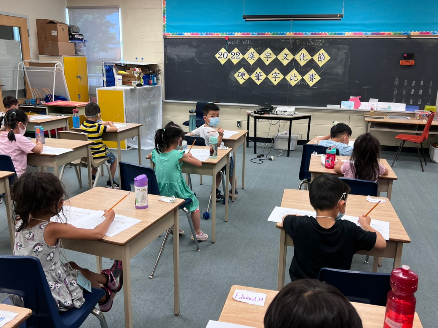 比賽期間小朋友都能靜下心來專心書寫