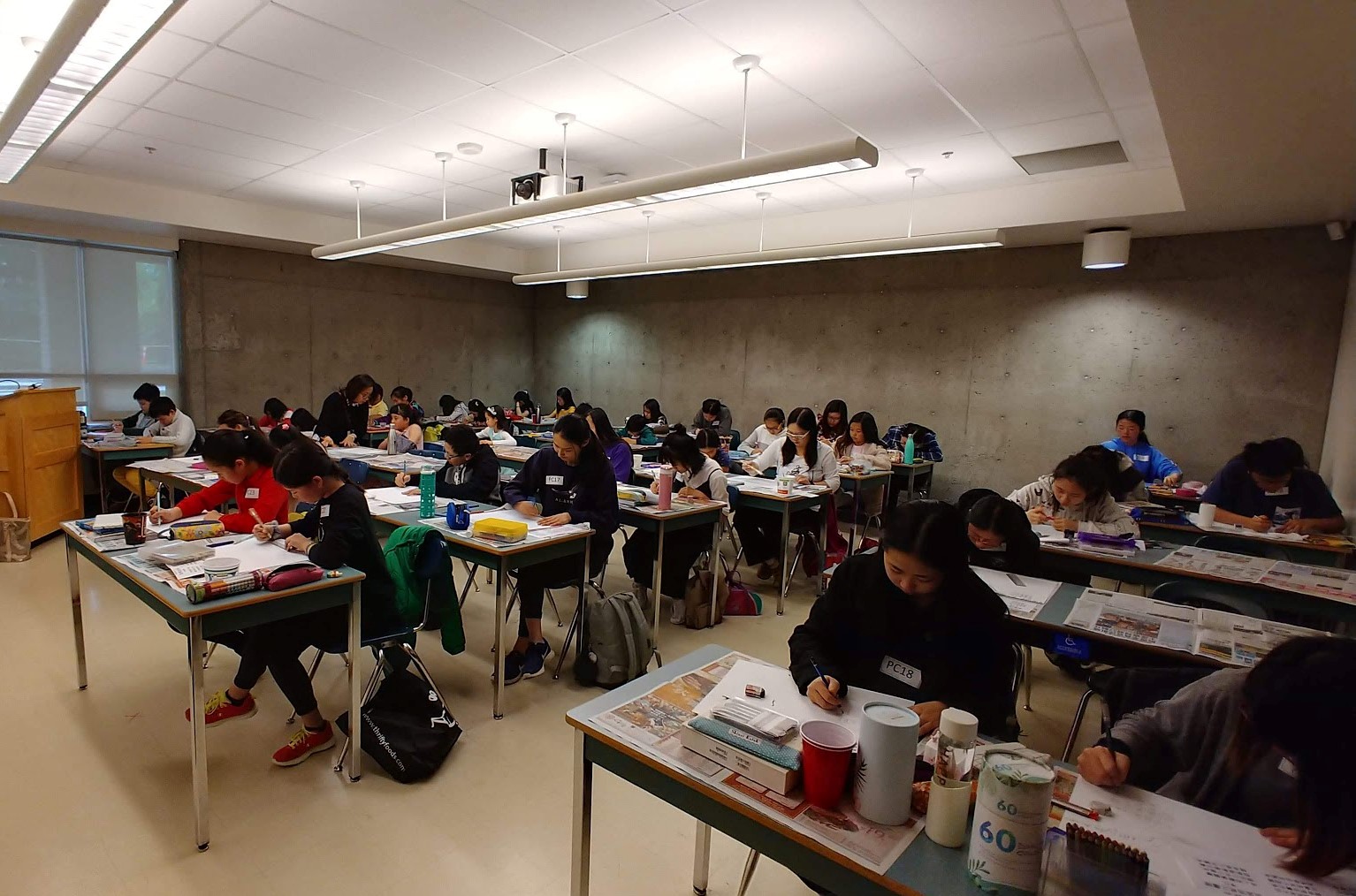 硬筆寫字比賽現場