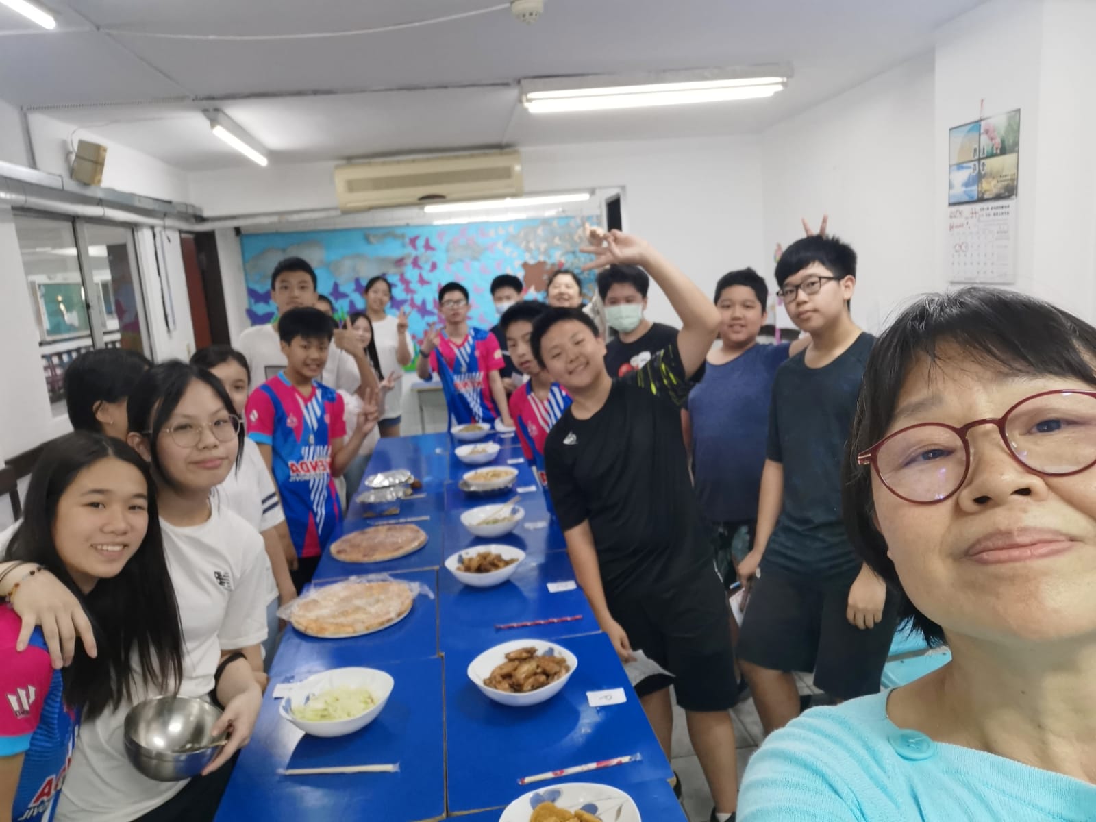 [112年海外僑校教師獎勵]來自巴拉圭巴拉圭東方市中山僑校，榮獲20年屆獎勵的郝溪音老師1