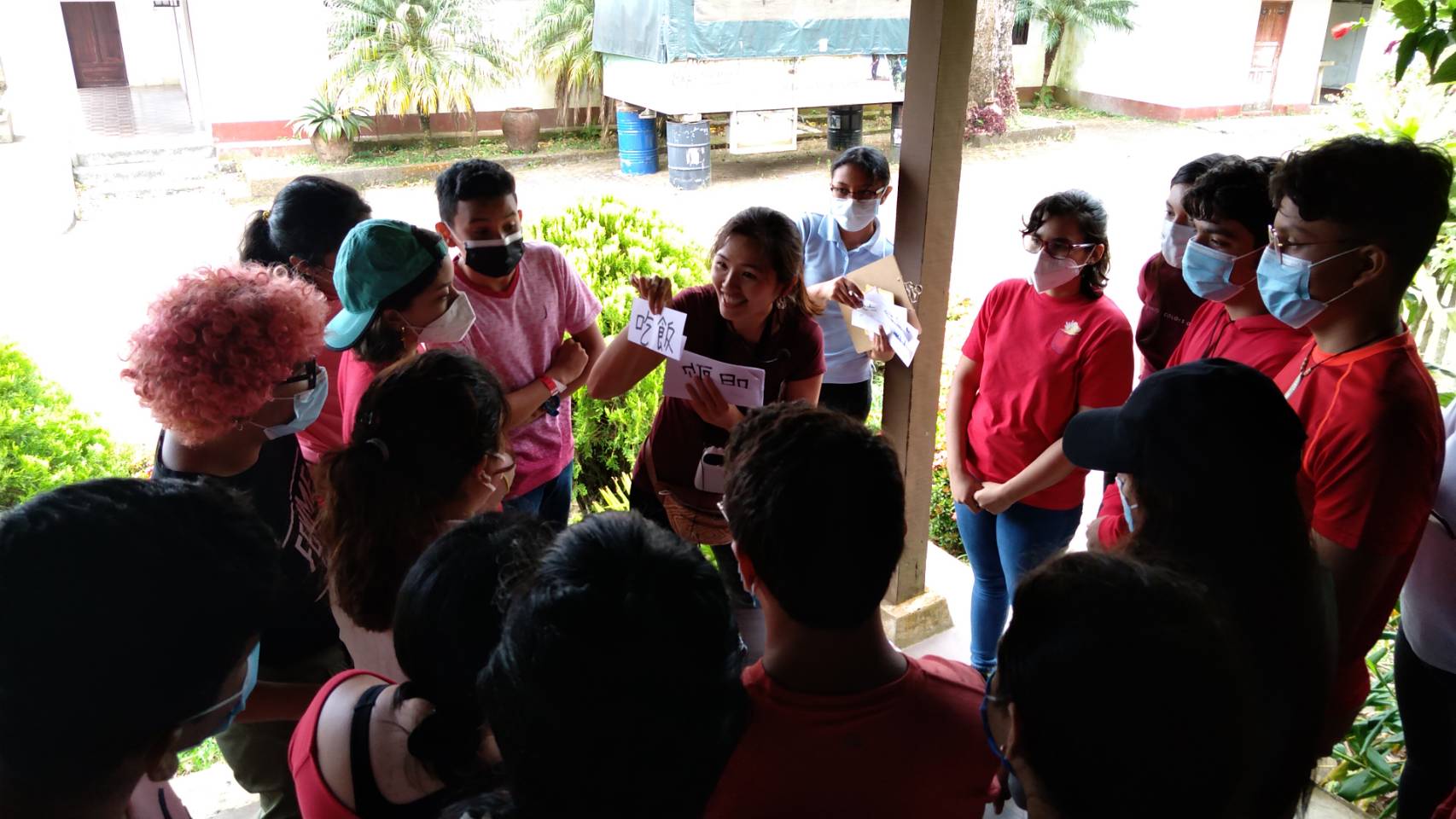 看中文字說出中文字。