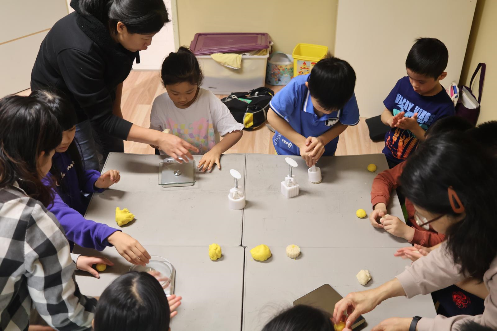 「月餅小小匠」