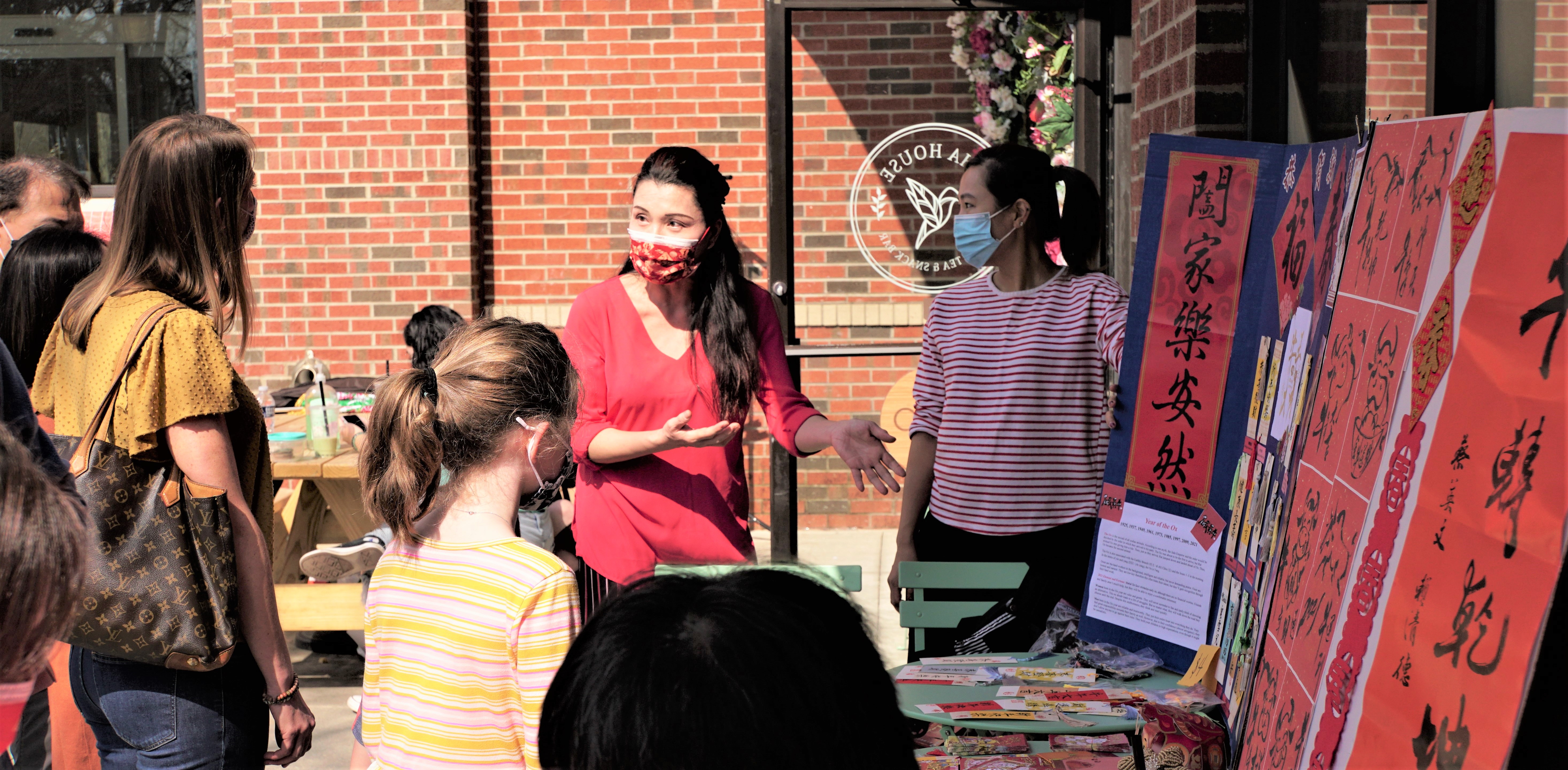 洛麗中文學校義工介紹春節民俗