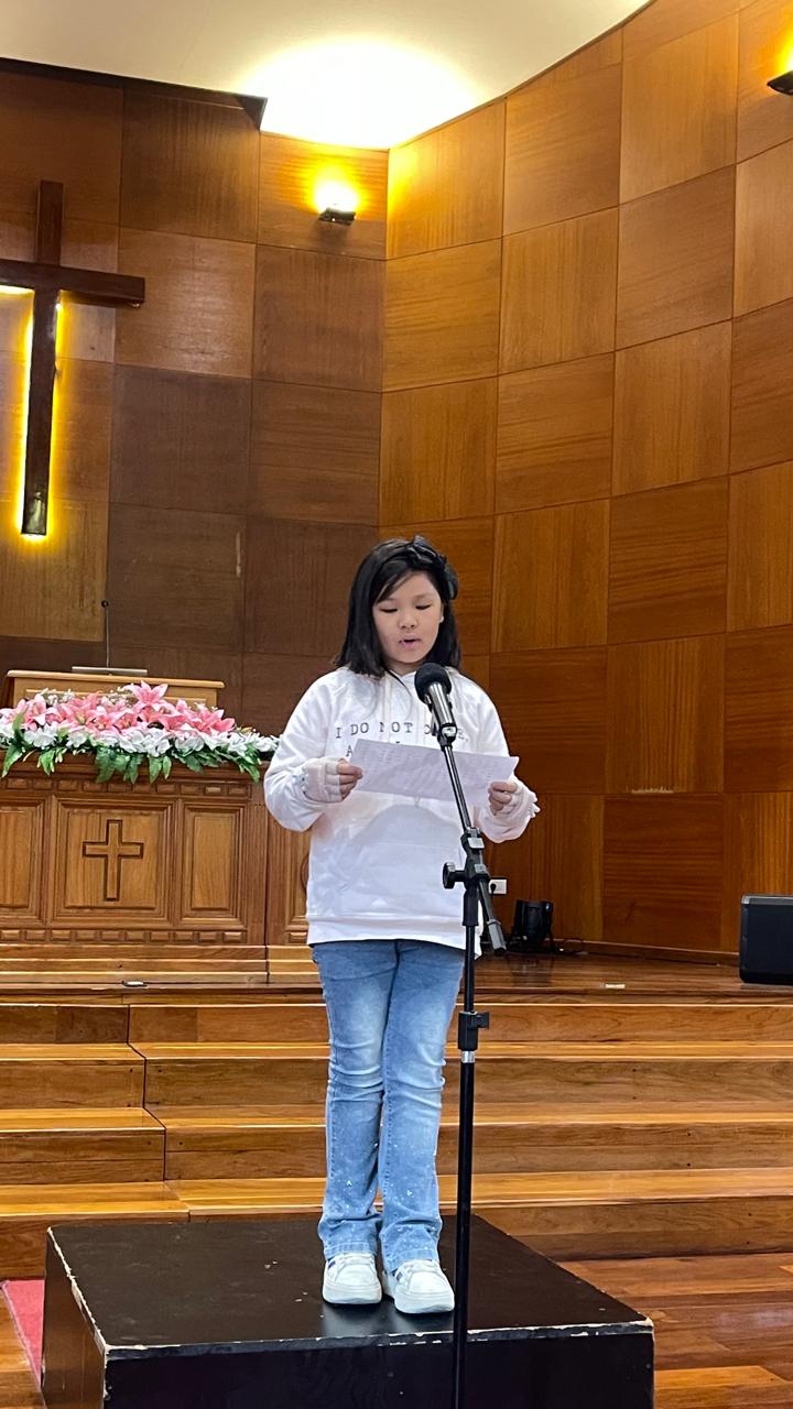 八年級　彭惜恩同學