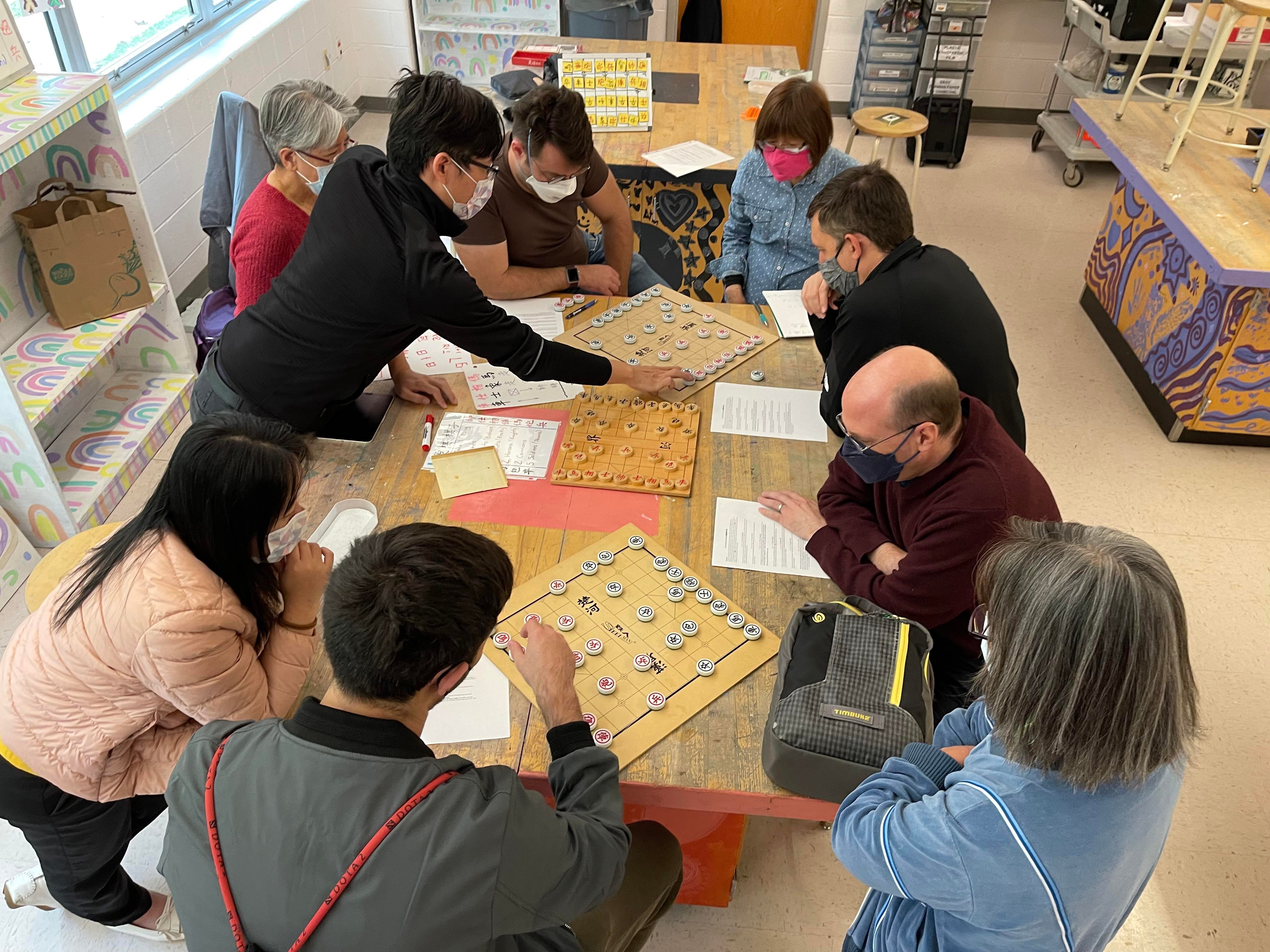 2022年臺灣學校華語文中心舉辦象棋研習並品嚐臺中名產太陽餅2