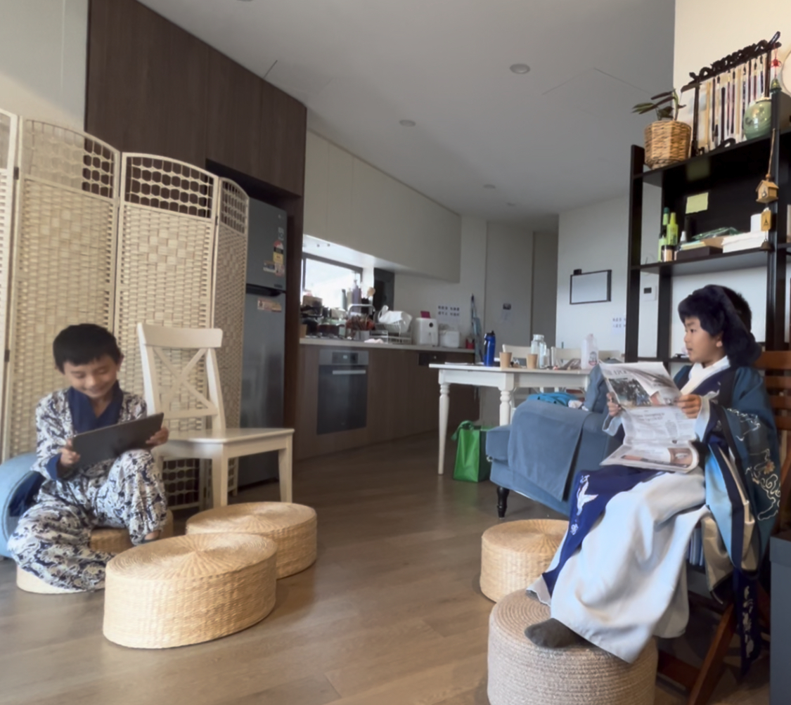 “小爸爸”在叫喚兒子