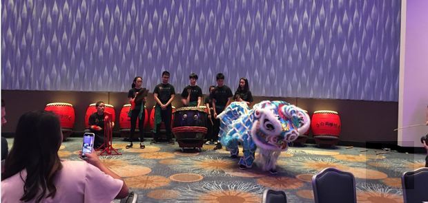 喬治亞州亞特蘭大台美學校 舞獅表演初登場1