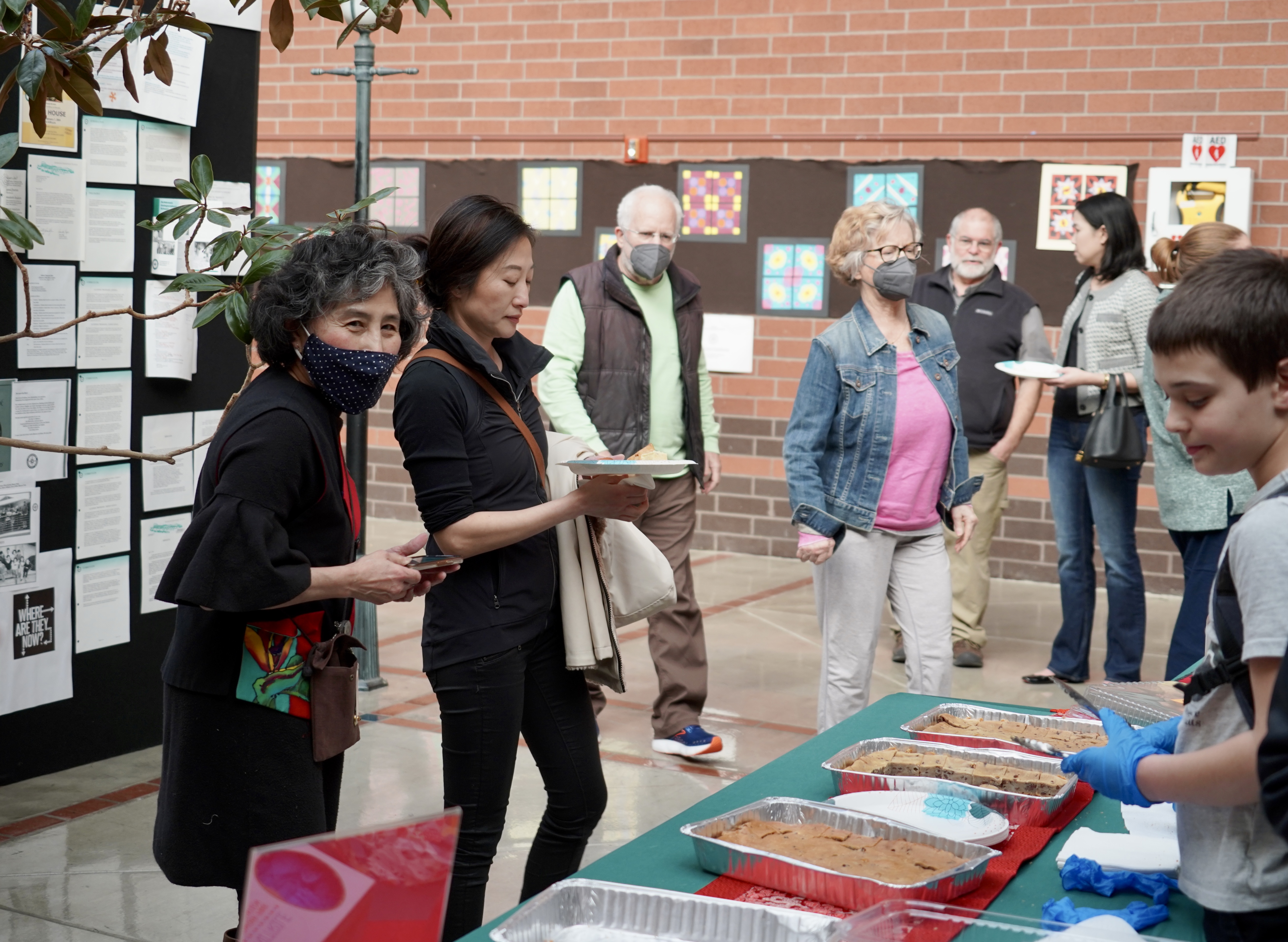 校內有點心招待