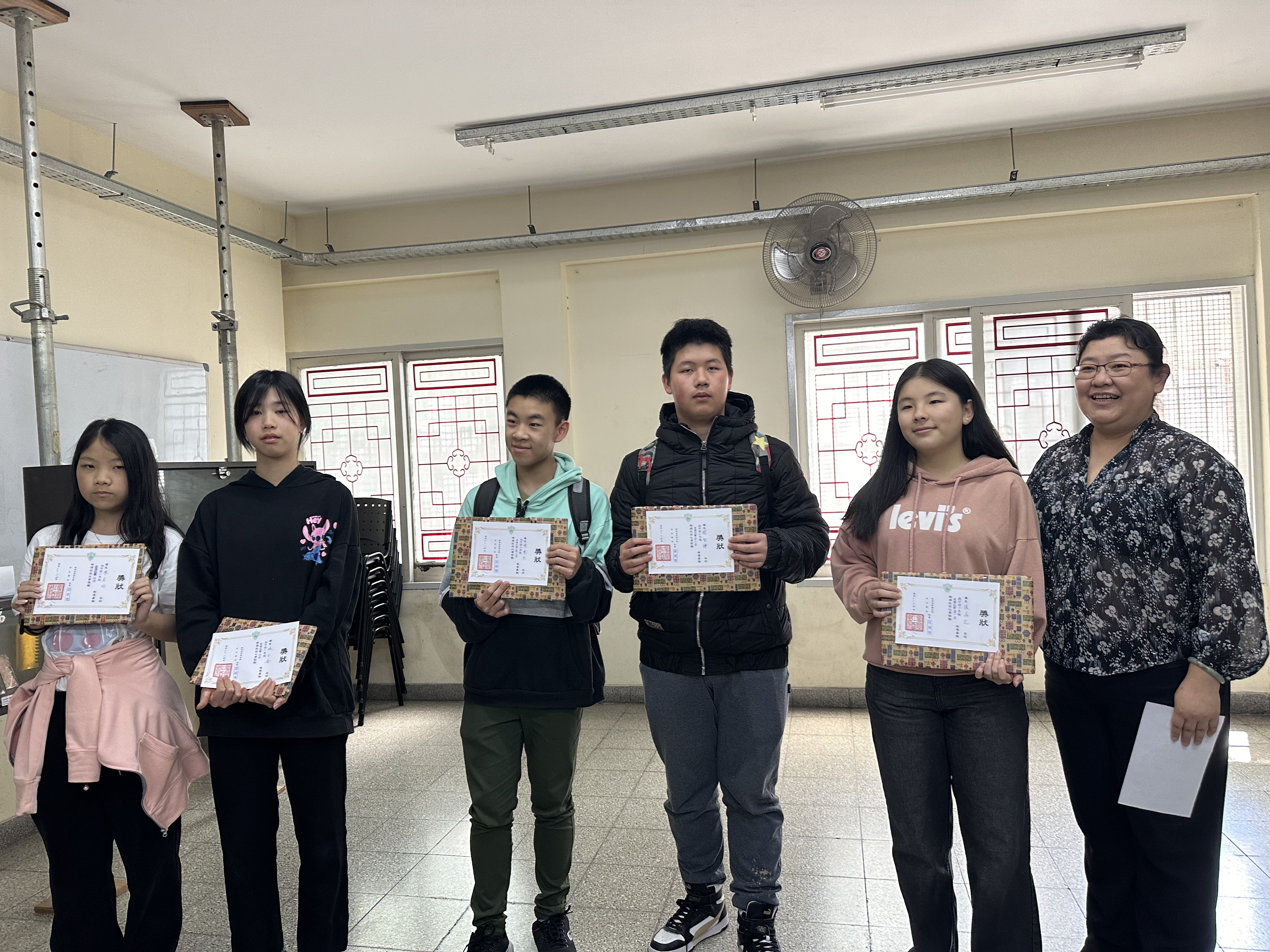  新興文教中文學校2024年中高年級查字典比賽2