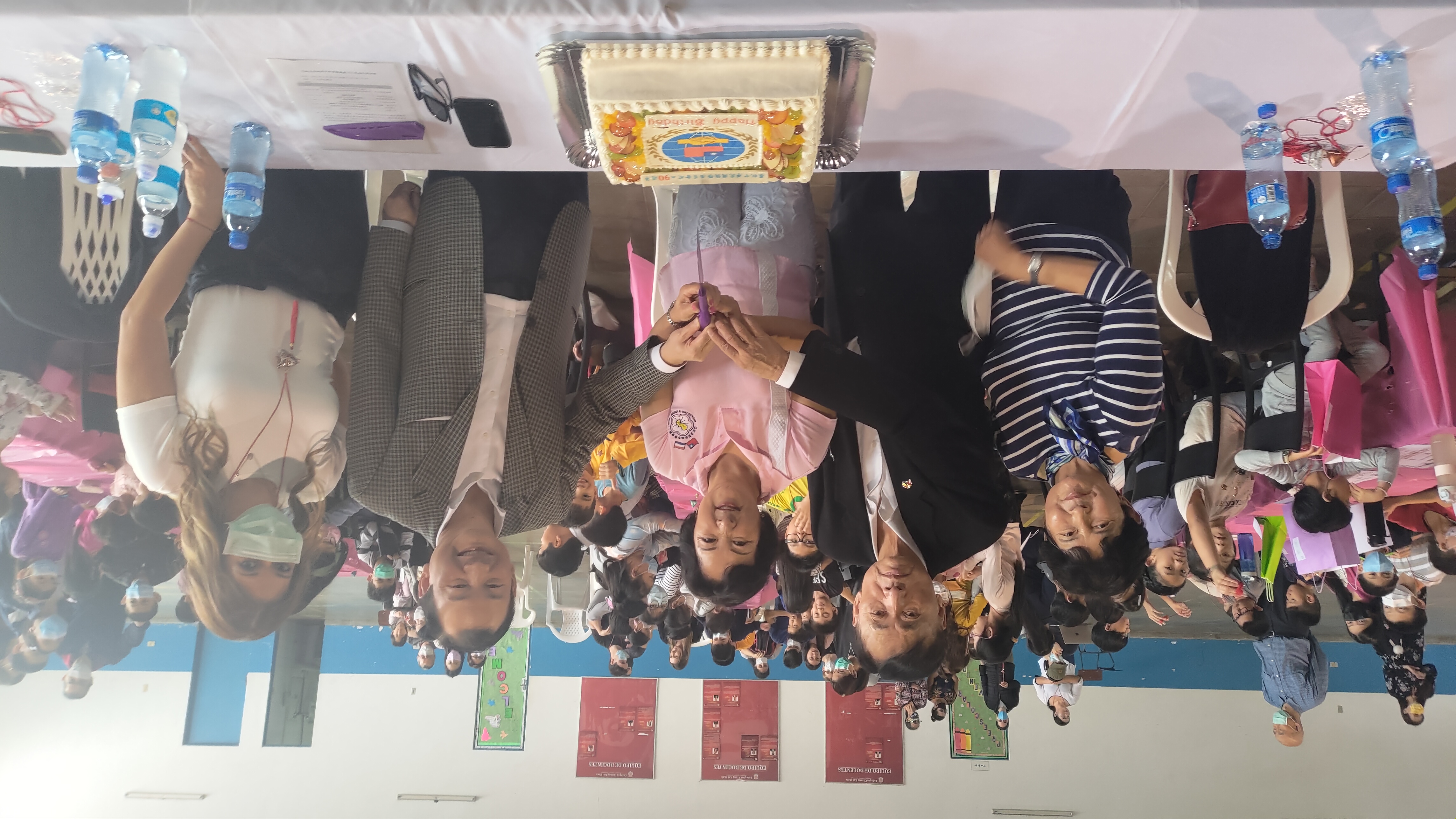 頒獎儀式同慶僑委會生日