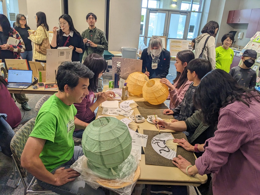 書法攤位廣受好評