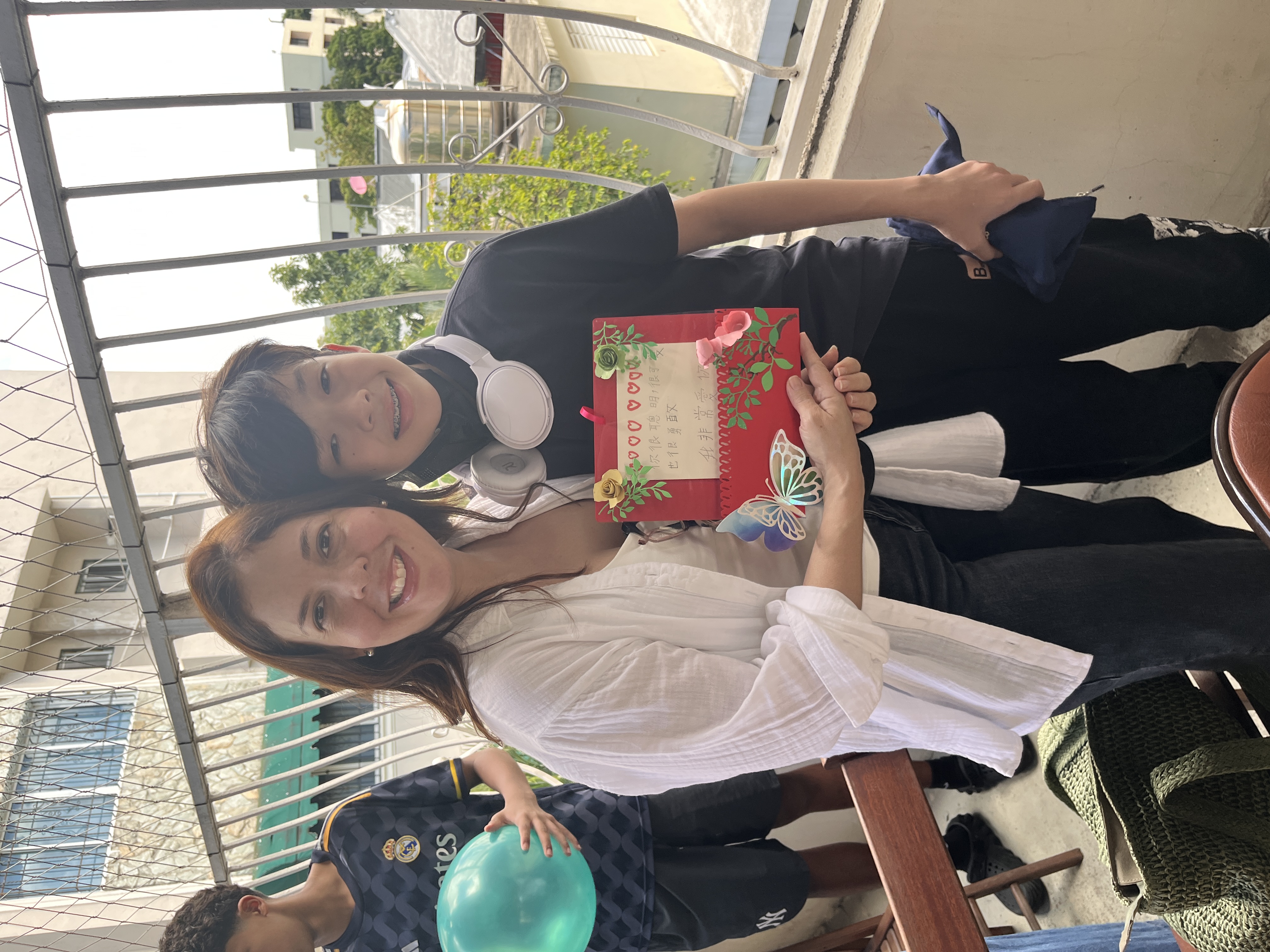 多明尼加臺灣商會附屬中文學校 慶祝母親節1