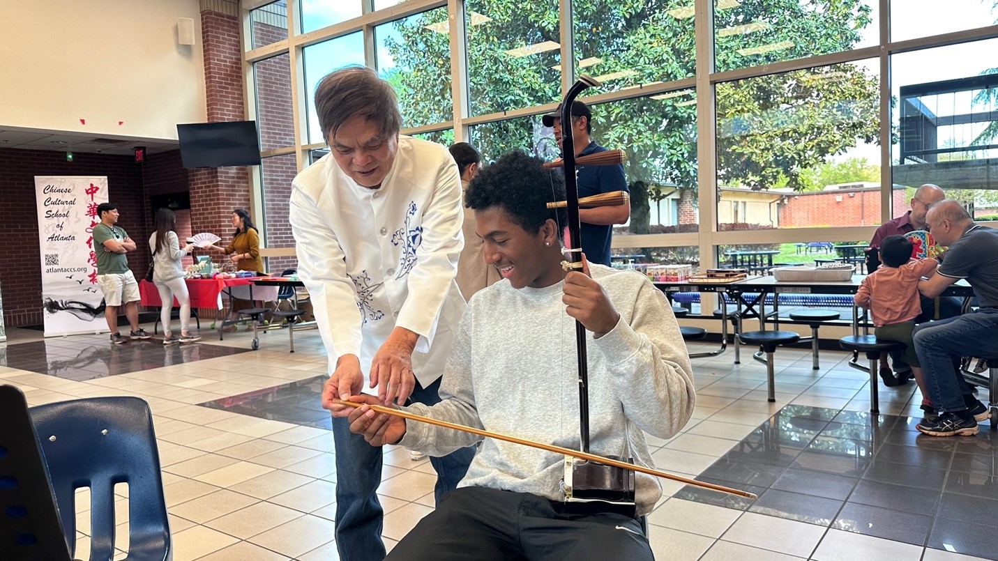 主流人士學習國樂