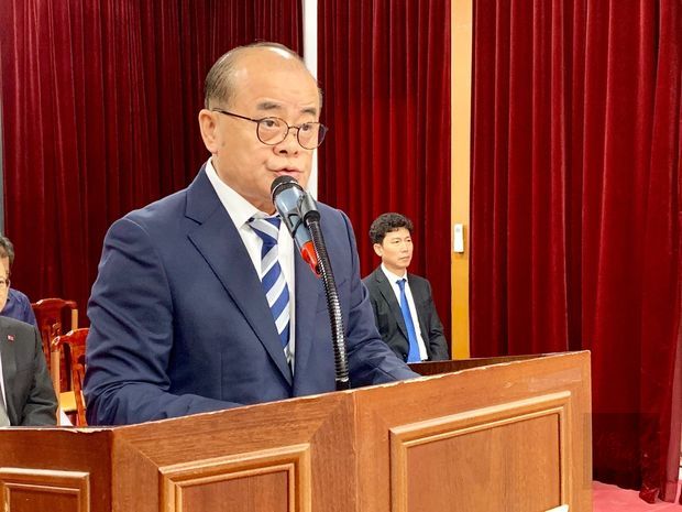 韓國漢城華僑中學開學典禮 期勉向學2