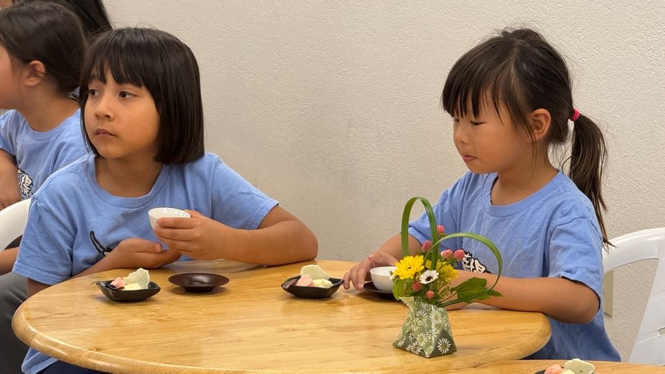 心中有愛，人見人愛。