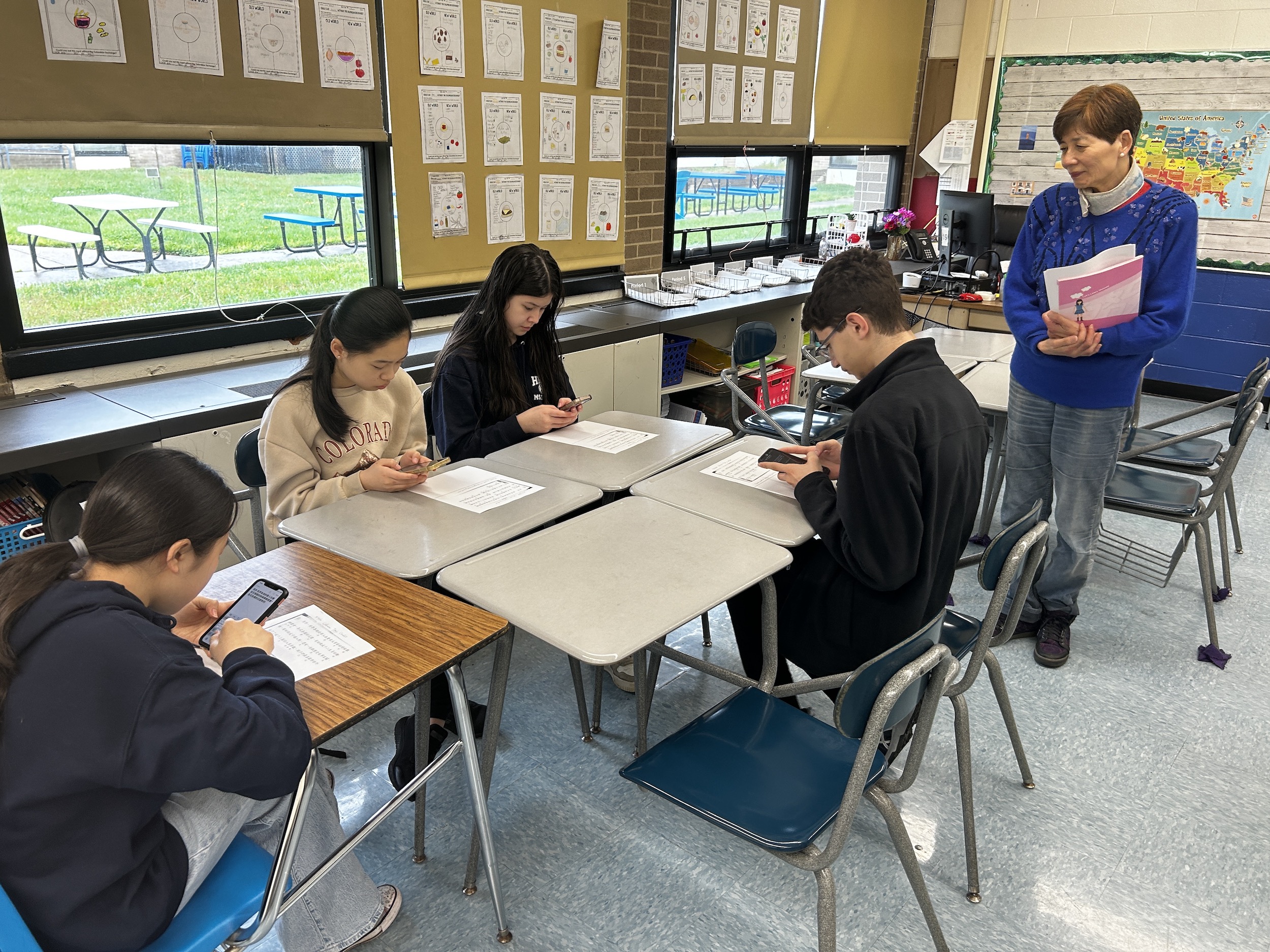 10 年級參與打字比賽