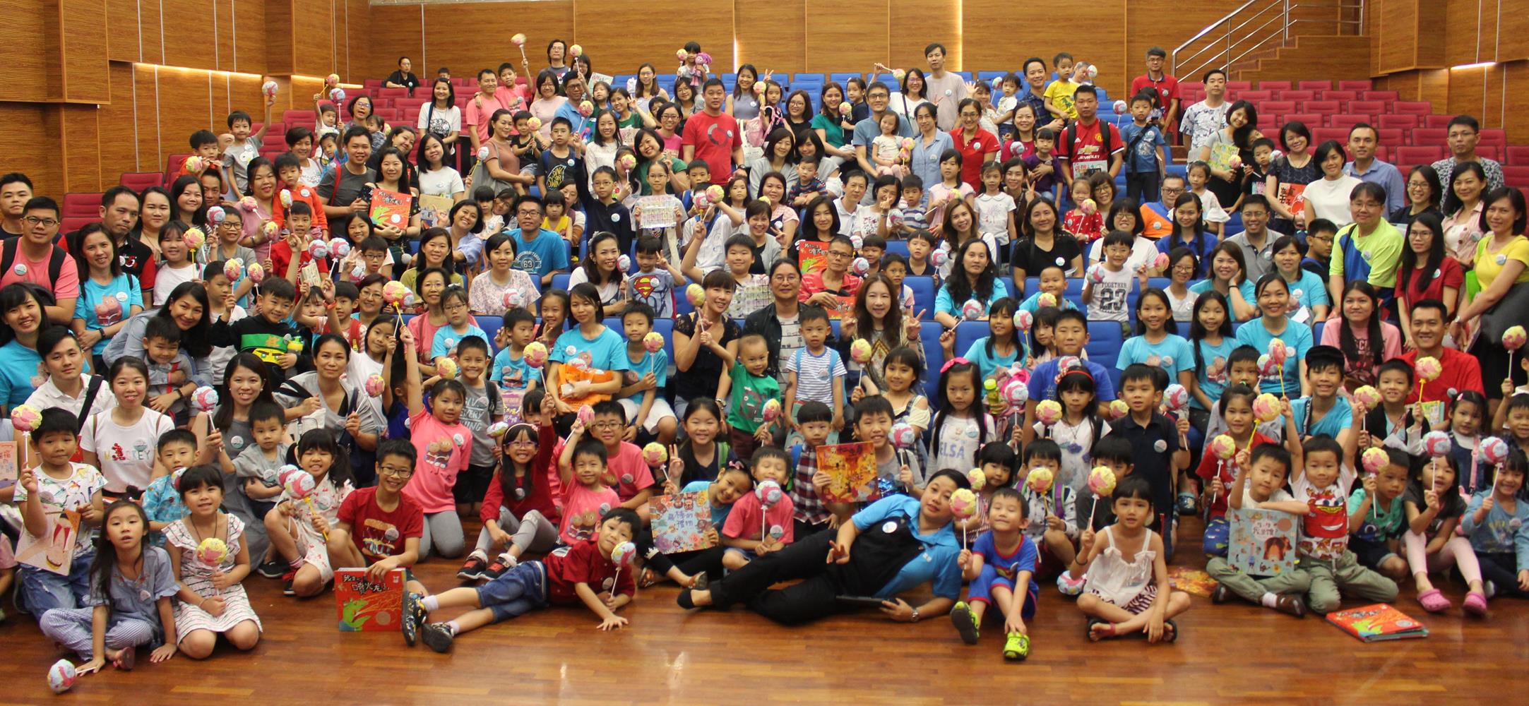 811吉隆坡場-親子活動大合照