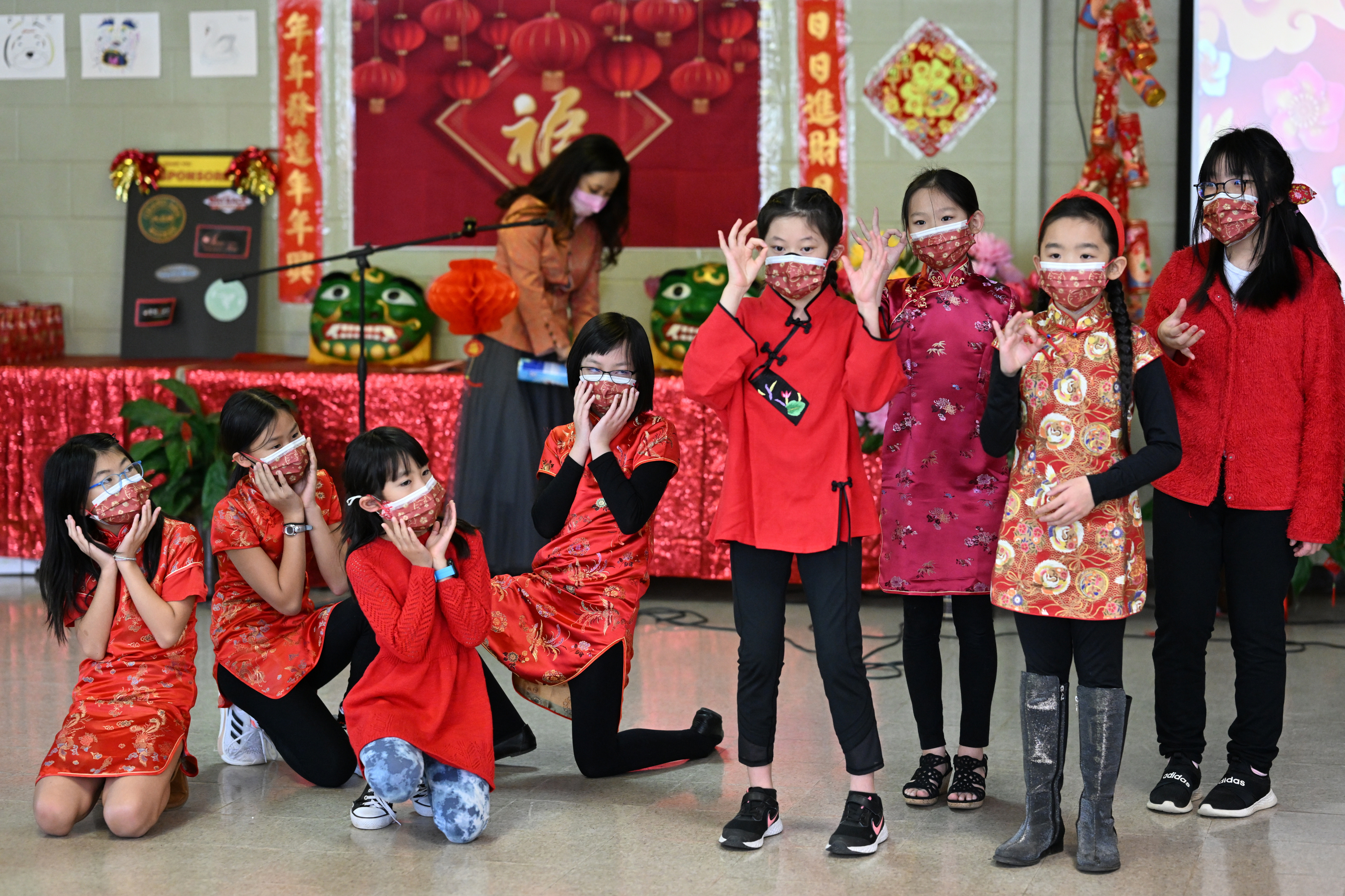 注音班四年級表演手語歌「幸福的臉」