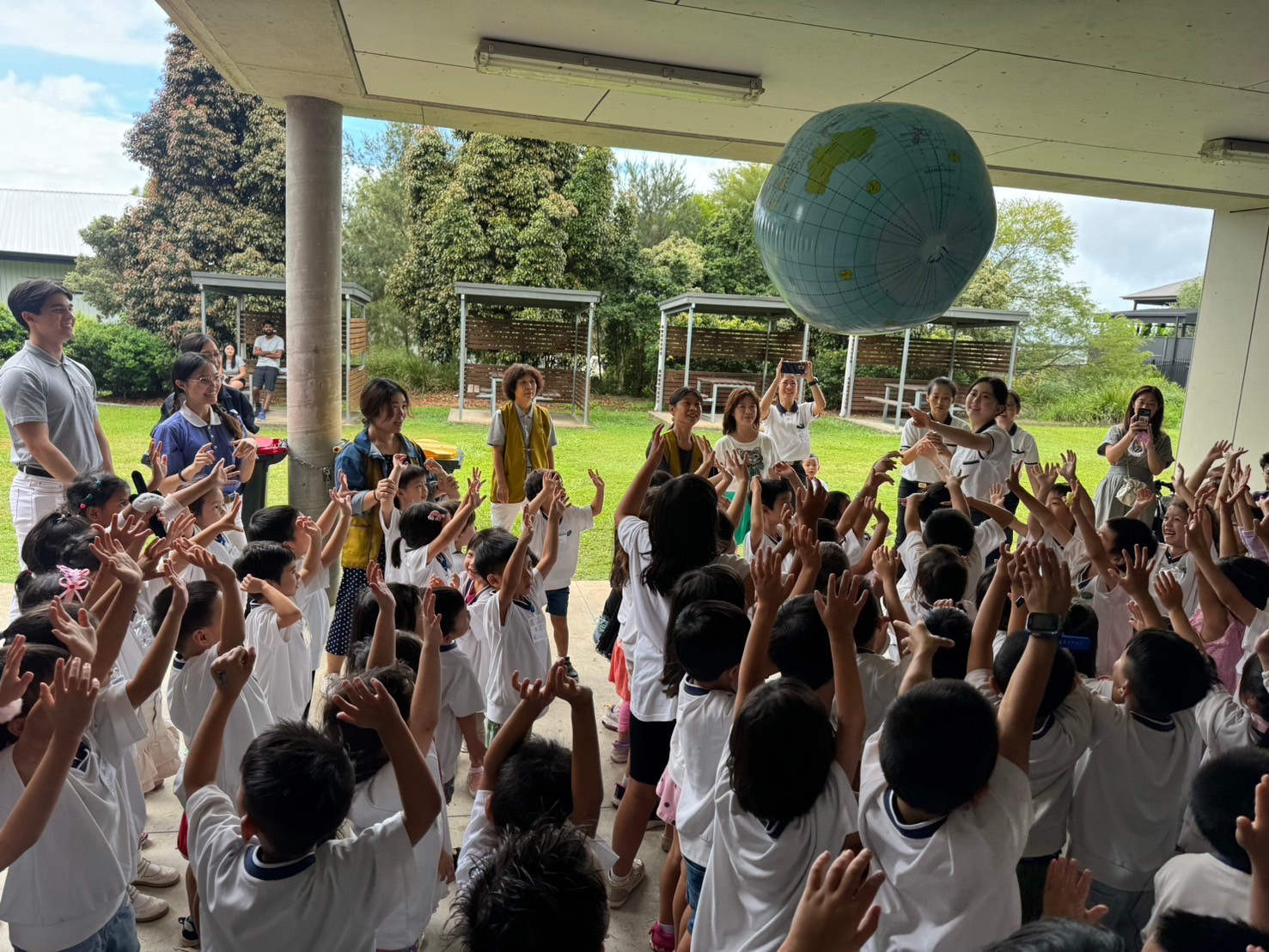 布市慈濟人文學校「地球的孩子」歡樂教唱2