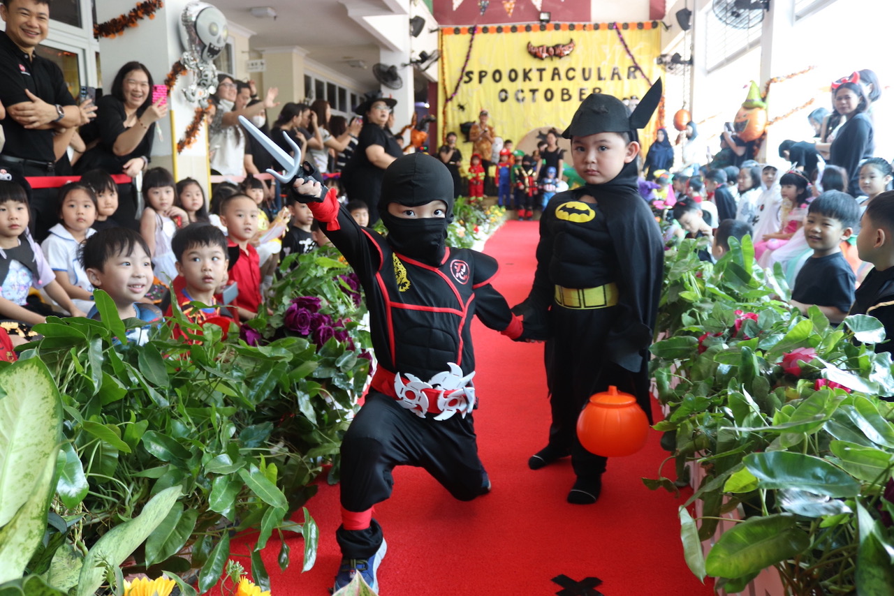 雅臺校幼兒園學童萬聖節變裝秀
