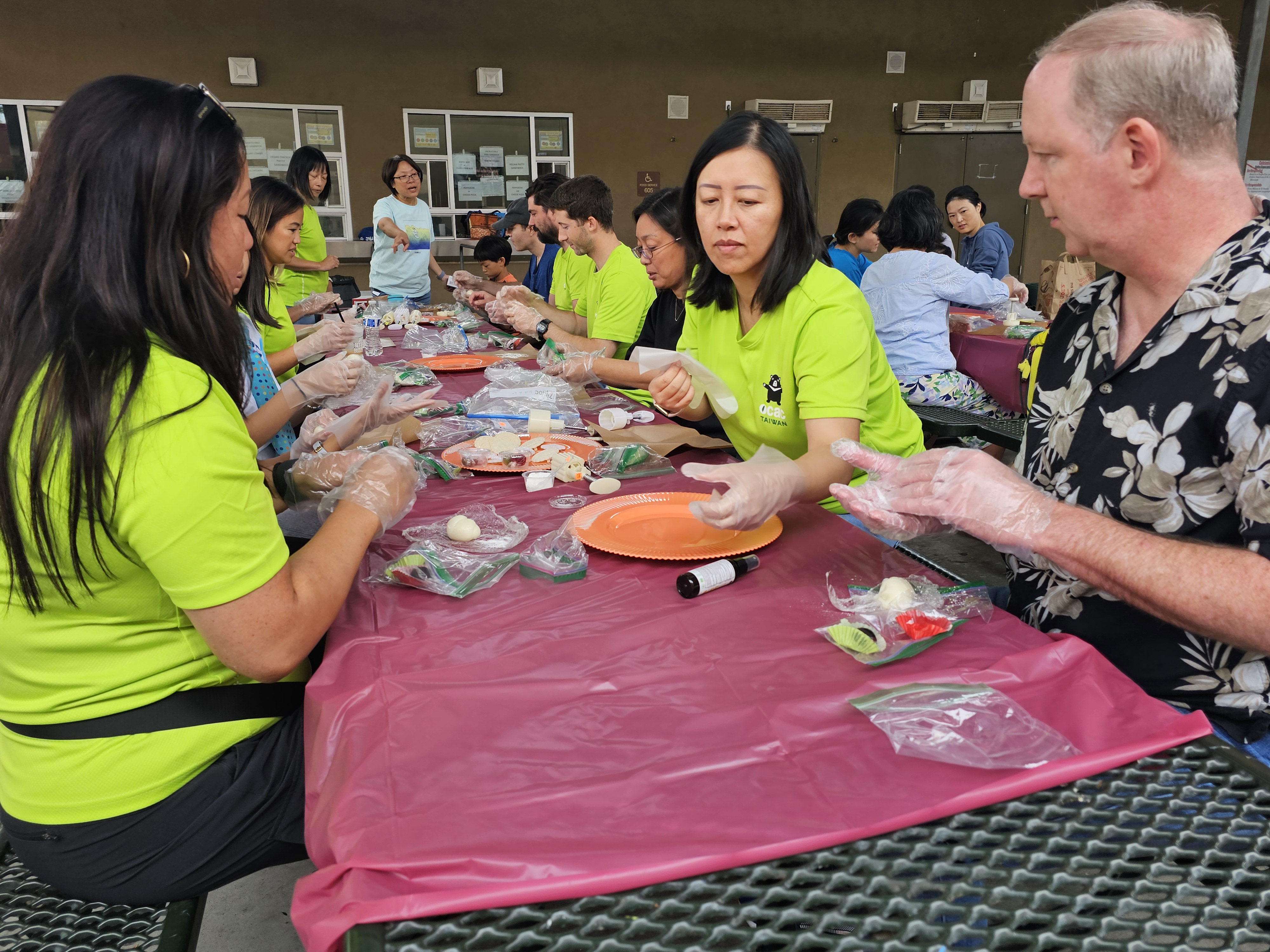 TCML 學員製作月餅